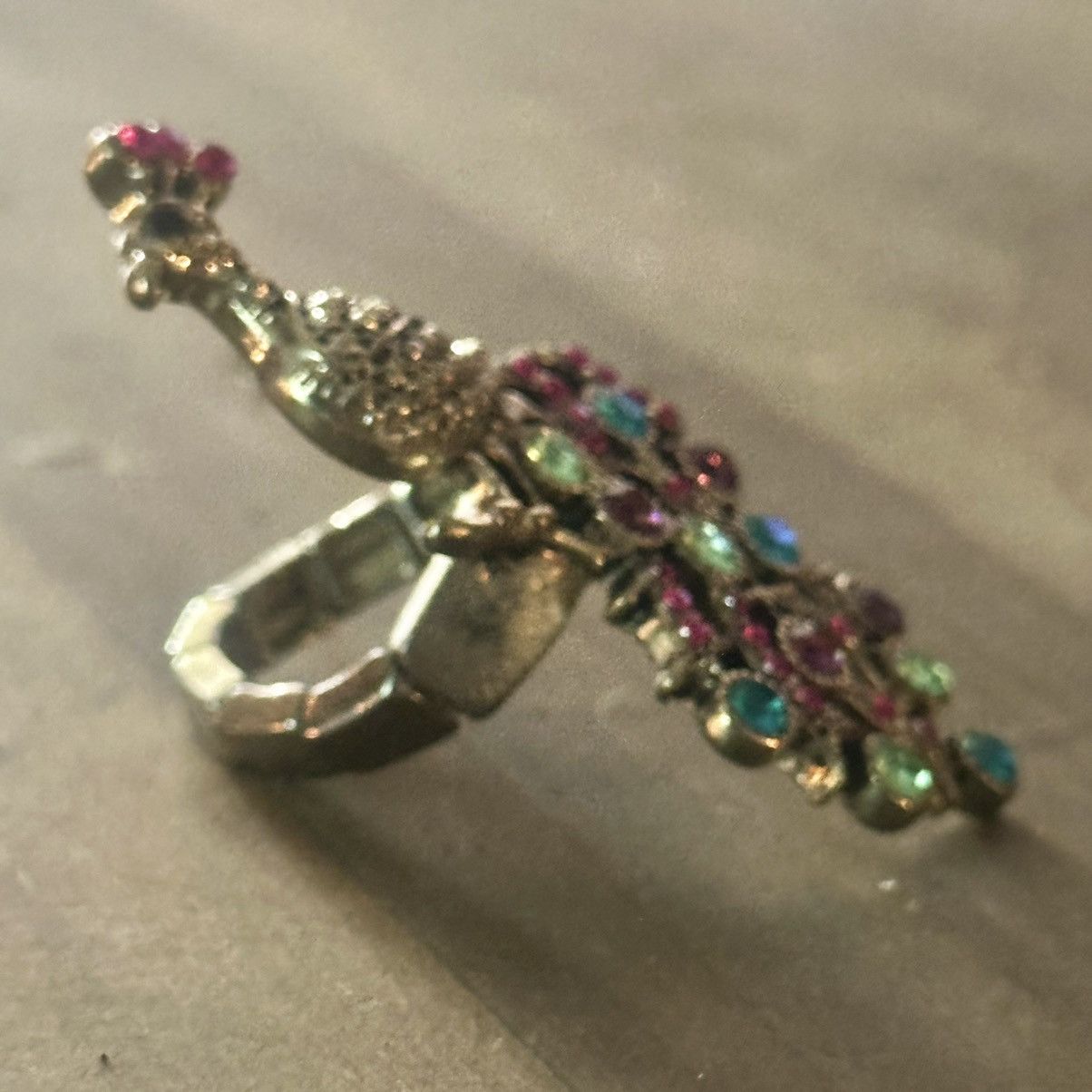 Vintage Vintage rhinestone peacock stretch ring Size ONE SIZE - 5 Thumbnail