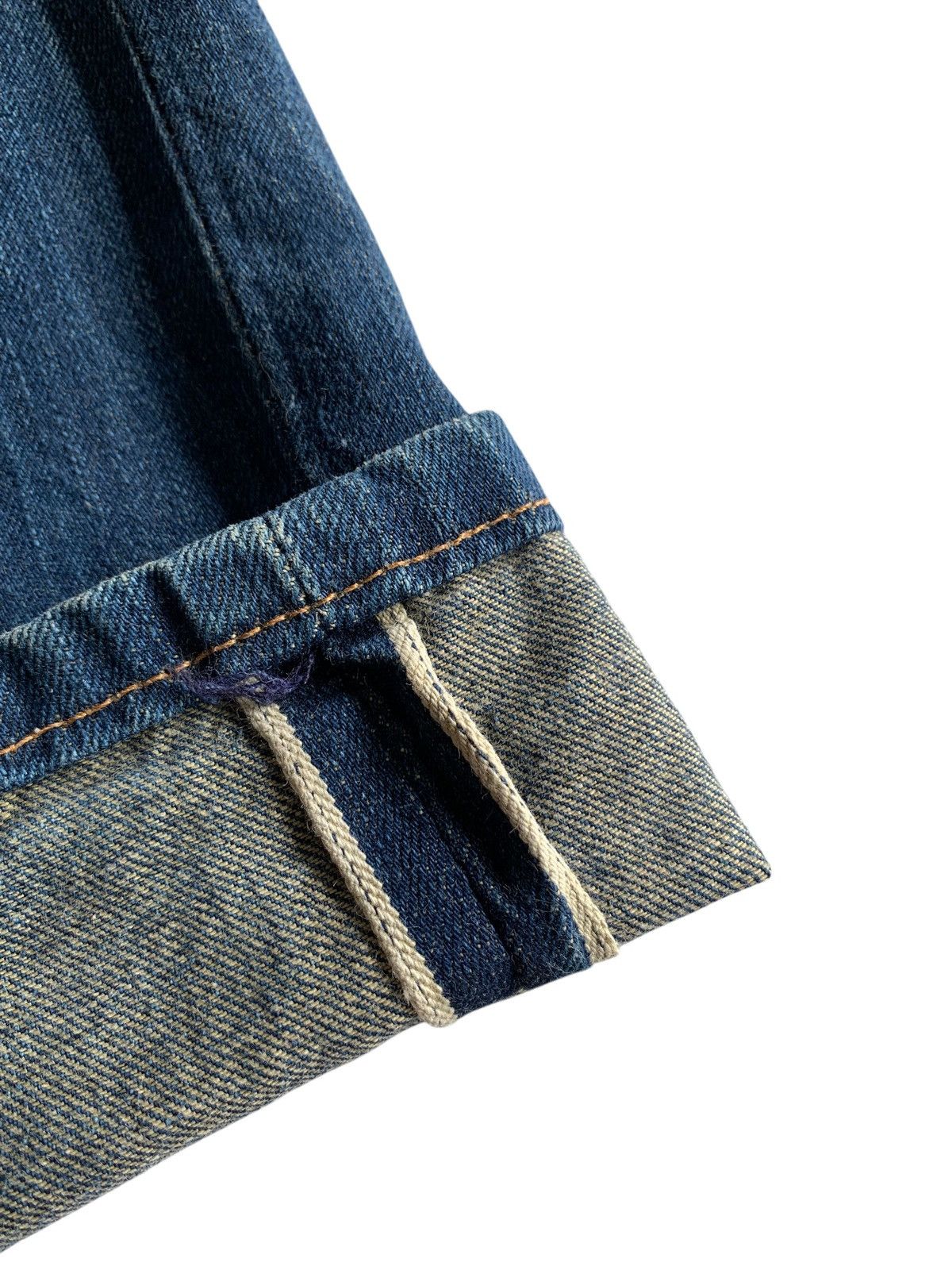 Armani Exchange VINTAGE AX ARMANI EXCHANGE SELVEDGE USA FADED DENIM Size US 37 - 11 Thumbnail