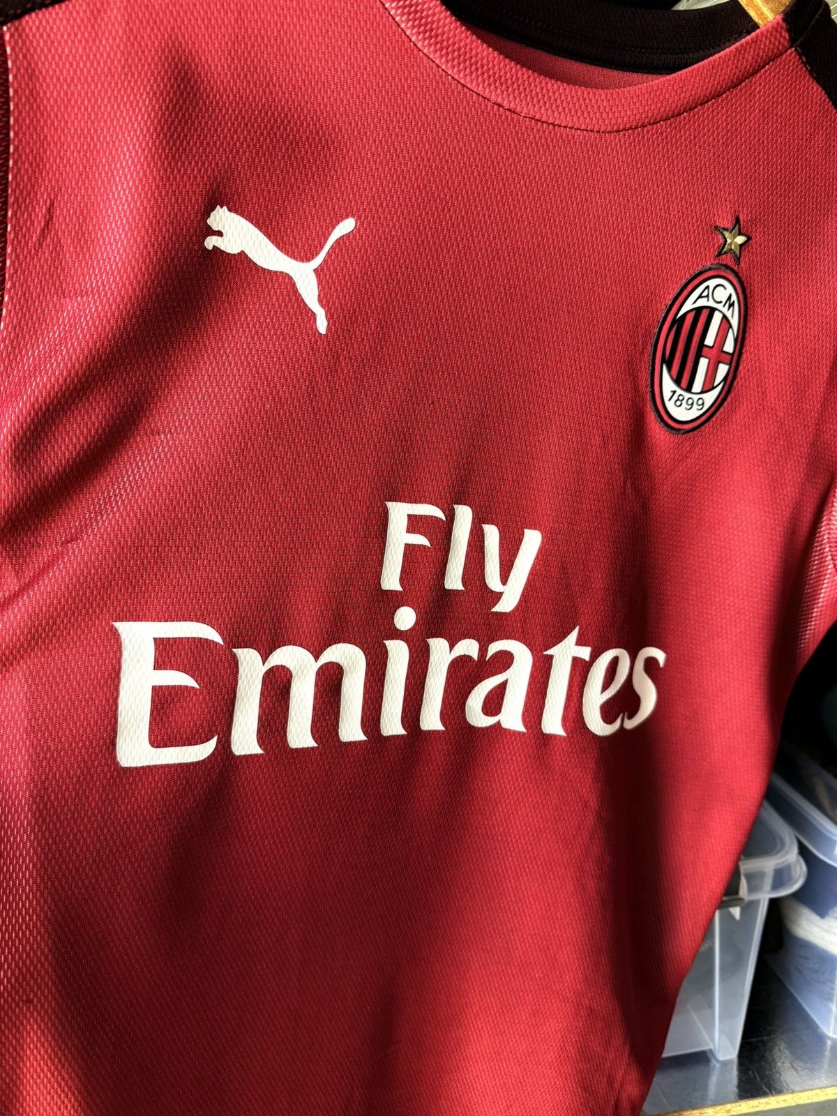 Puma AC MILAN PUMA ITALY 2018-19 FOOTBALL SOCCER SHIRT JERSEY Size US S / EU 44-46 / 1 - 5 Thumbnail