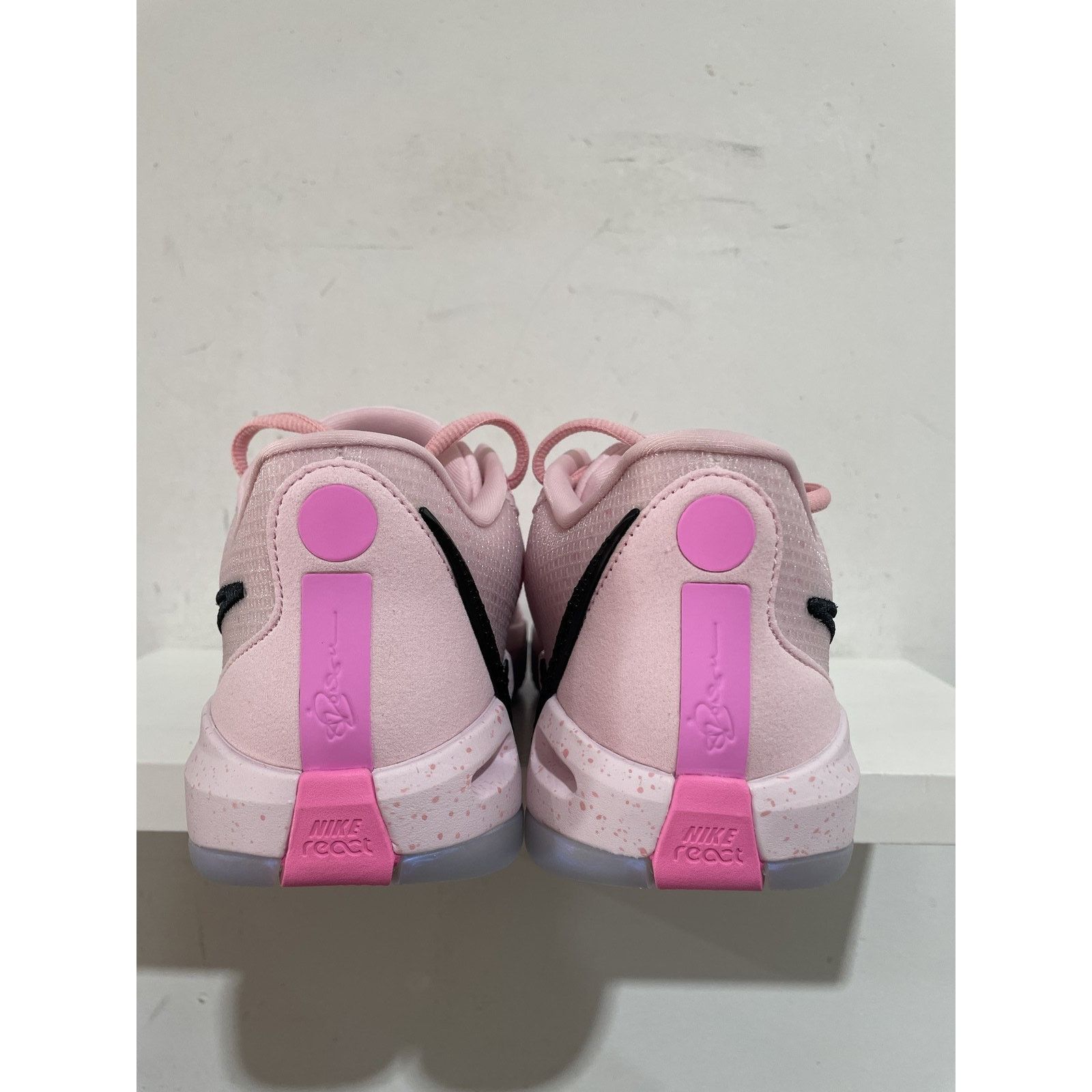Nike NIKE SABRINA 1 PROMO PINK KAY YOW SIZE 8.5W (7M) NEW Size US 7 / EU 40 - 5 Thumbnail
