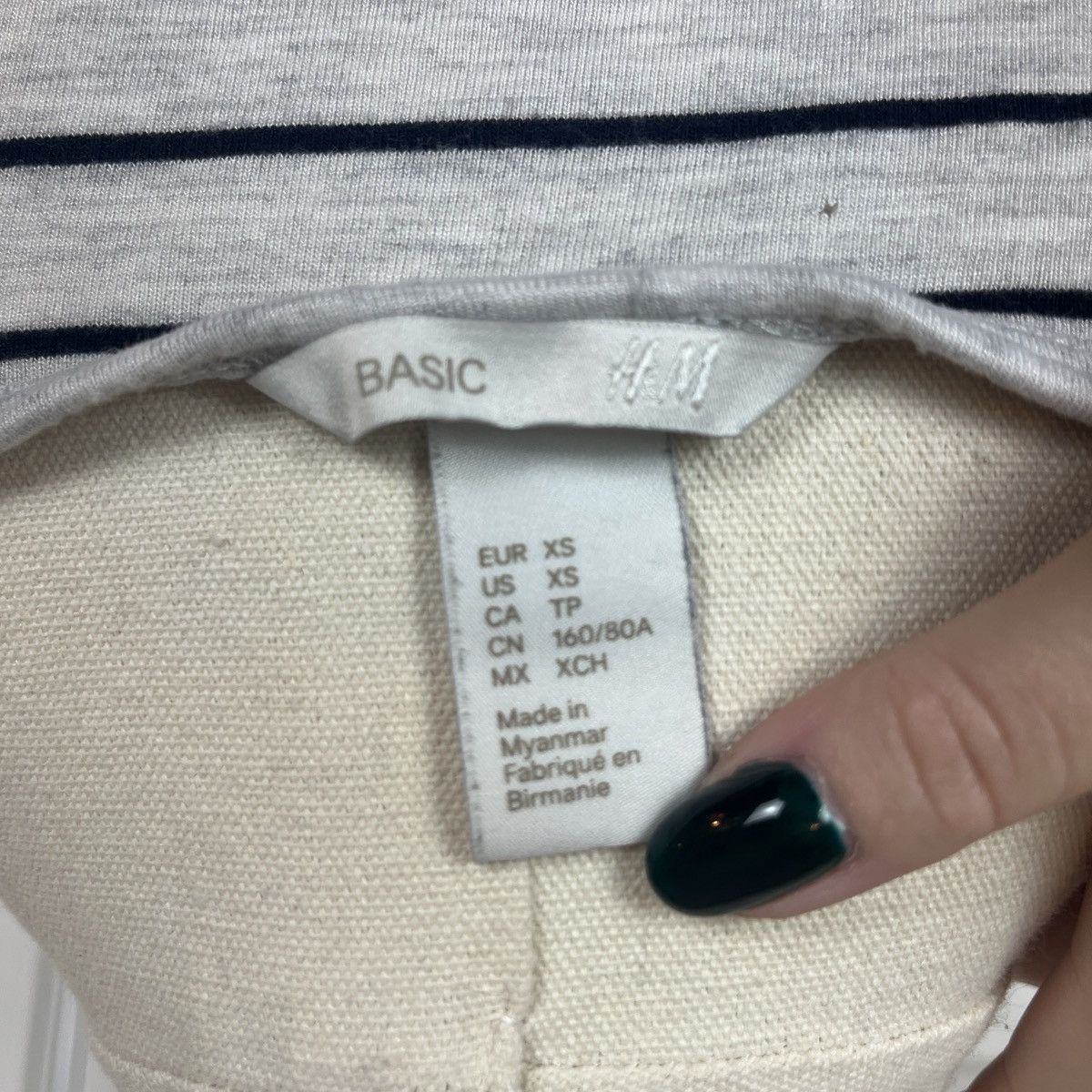 H&M H&M clean girl striped long sleeve minimalist top Size XS / US 0-2 / IT 36-38 - 3 Thumbnail