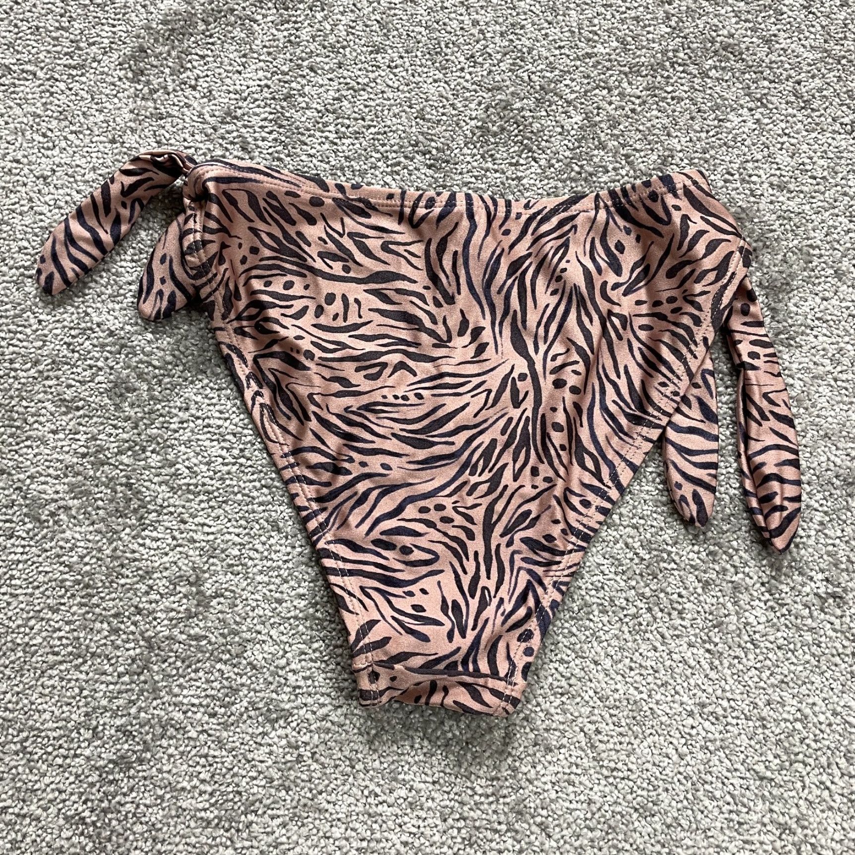 Vintage Xhilaration Bikini Bottom Women Small Brown Leopard Animal Print Lace Swimwear Beach Womens Size 28" / US 6 / IT 42 - 2 Thumbnail