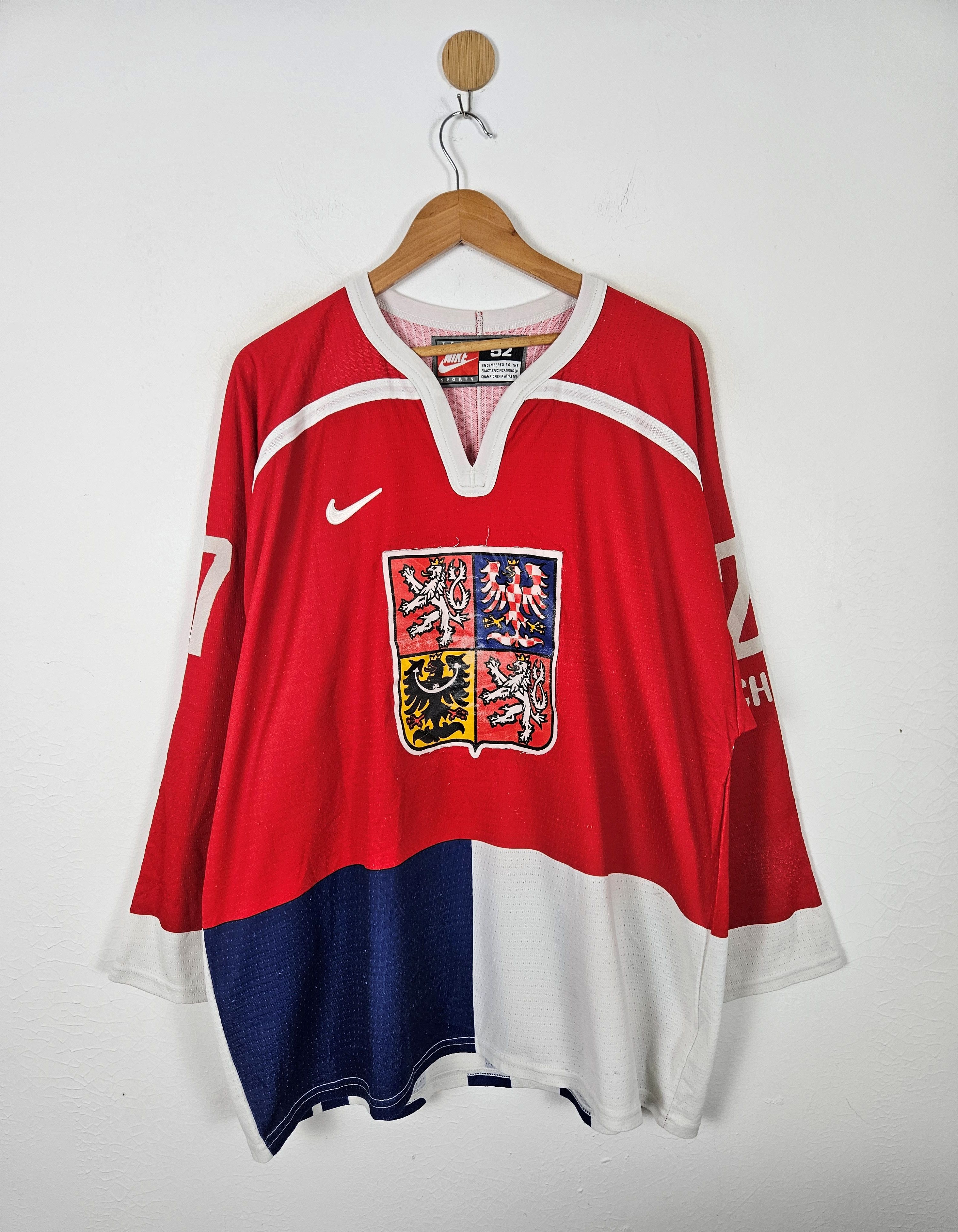 Vintage Nike Czech Republic Chiibo Hockey Jersey