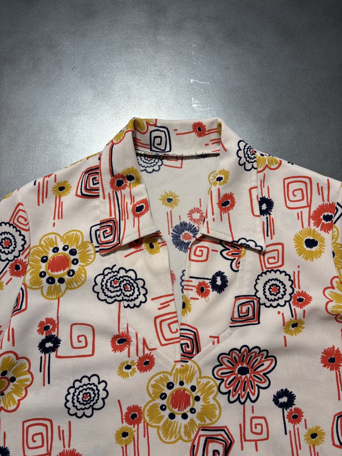 Vintage 1960s Shortsleeve Shirt True Vintage Polo 50s Floral MCM Size US M / EU 48-50 / 2 - 3 Thumbnail