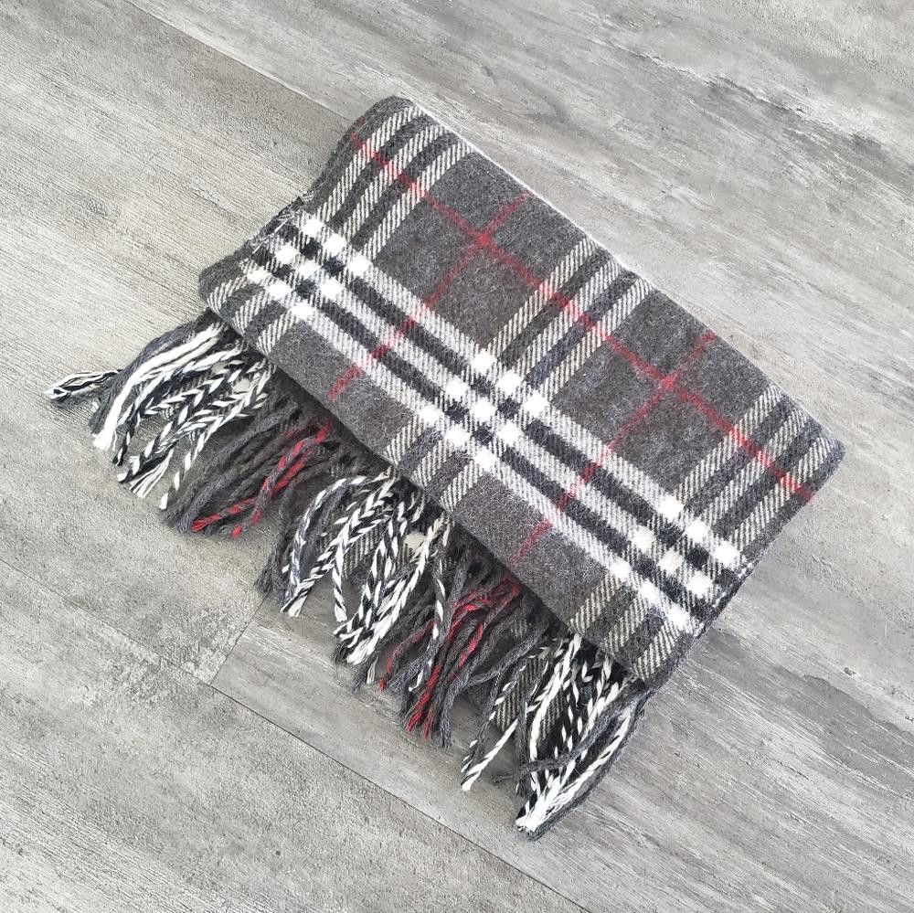 Designer Dark Grey Plaid Glacier's Edge Fringed Scarf Size ONE SIZE - 2 Thumbnail