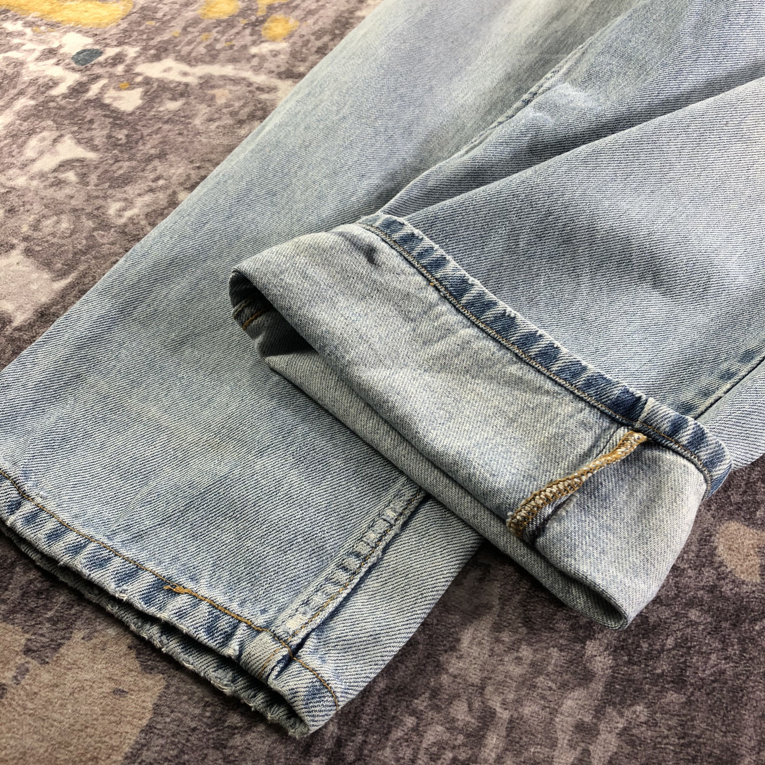 Levi's × Vintage Vintage 90s Light Wash Levis 560 Jeans-JM3498 Size US 37 - 7 Thumbnail