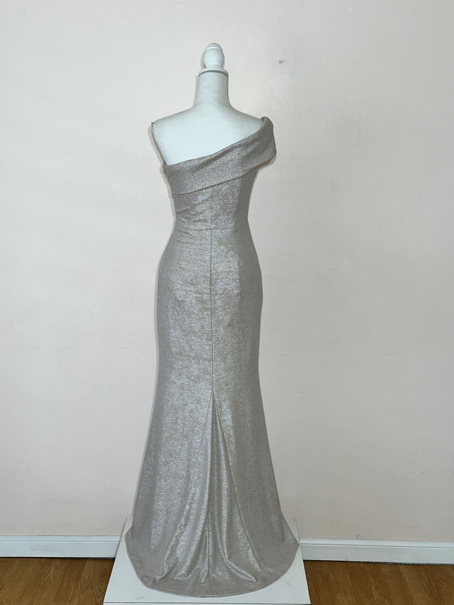 Other Eliza J Champagne Silver Textured One Shoulder Gown Size XS / US 0-2 / IT 36-38 - 4 Thumbnail