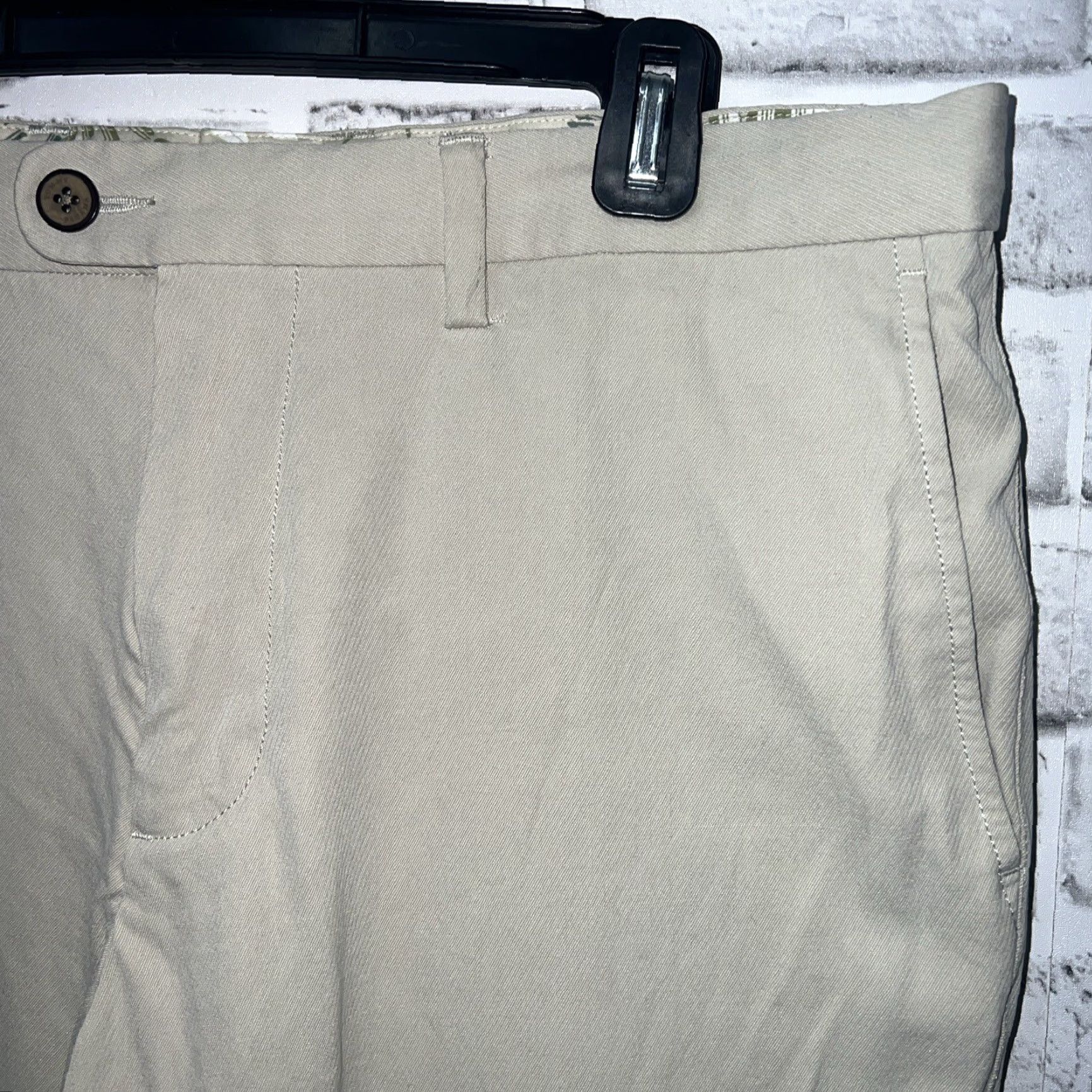 Tommy Bahama Tommy Bahama Beige Silk Blend Pants Mens 34x32 Chino Pants, Beige, Silk, Tommy Bahama, Mens, 34x32 Size US 34 / EU 50 - 2 Thumbnail