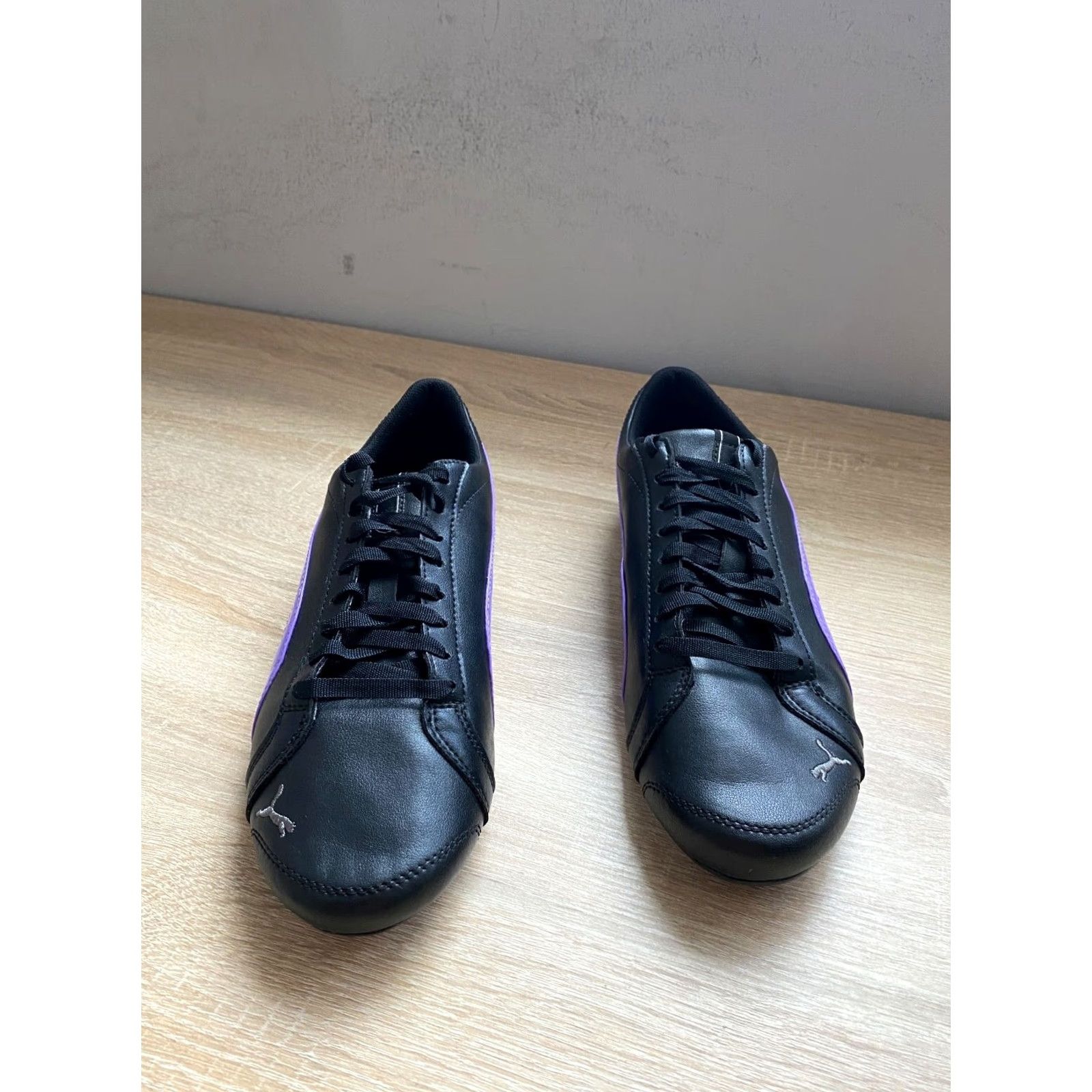 Puma VINTAGE Puma SpeedCat Sneakers Women US 7 EUR 39 Black Retro 2000s Nike-less? Size US 7 / IT 37 - 4 Thumbnail