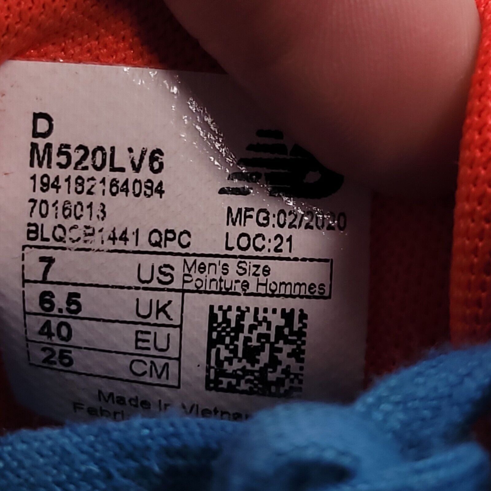 New Balance New Balance 520 Athletic Shoe Mens Size 7 M520LV6 Blue White Size US 7 / EU 40 - 9 Thumbnail