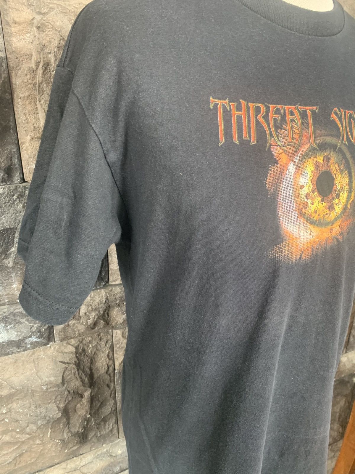 Band Tees × Vintage Vintage Threat Signal Canadian Heavy Metal Band T shirt Size US M / EU 48-50 / 2 - 4 Thumbnail