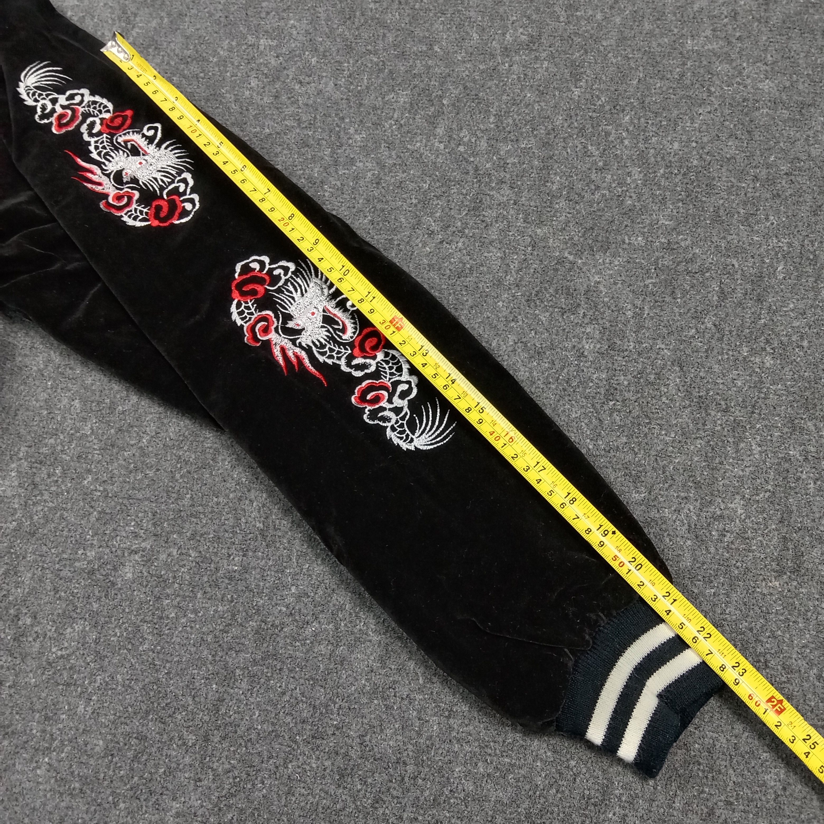 Japanese Brand Reversible Sukajan Bomber American Spirit Shoot One C291N24 Size US M / EU 48-50 / 2 - 10 Thumbnail