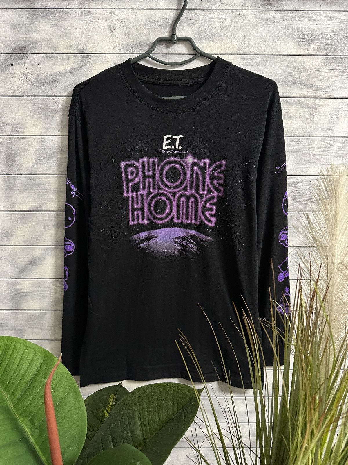 Universal Studios Rare E.T The Extra-Terrestrial Ringer Long-Sleeve Vintage Size US M / EU 48-50 / 2 - 1 Thumbnail