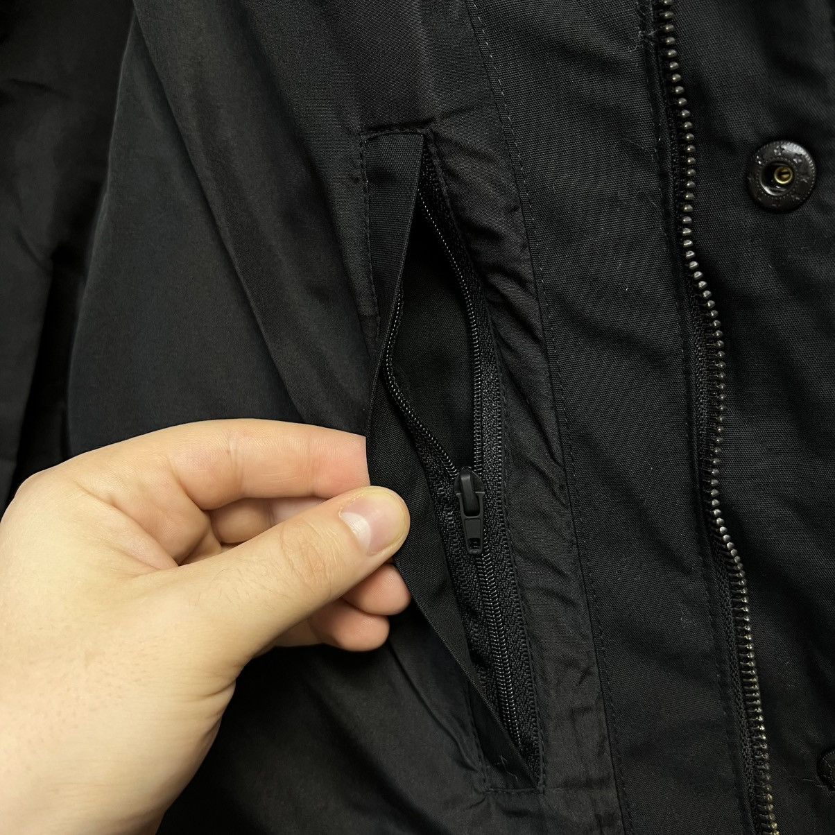 Levi's Levi's Men's Quilted Woodsman Puffer Jacket Black NEW NWT Size US L / EU 52-54 / 3 - 20 Thumbnail
