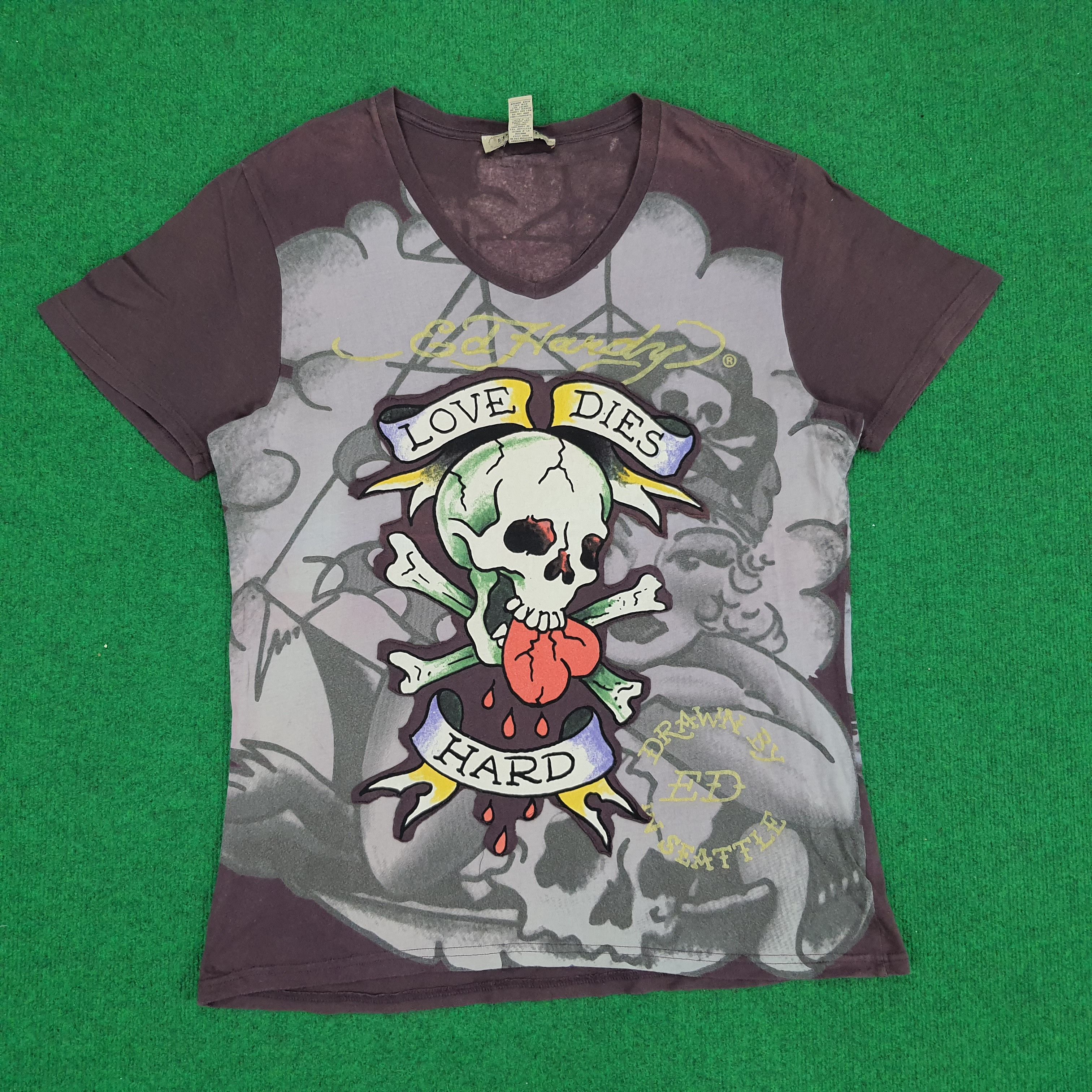 Vinatge Ed Hardy Love Dies Hard T-shirt