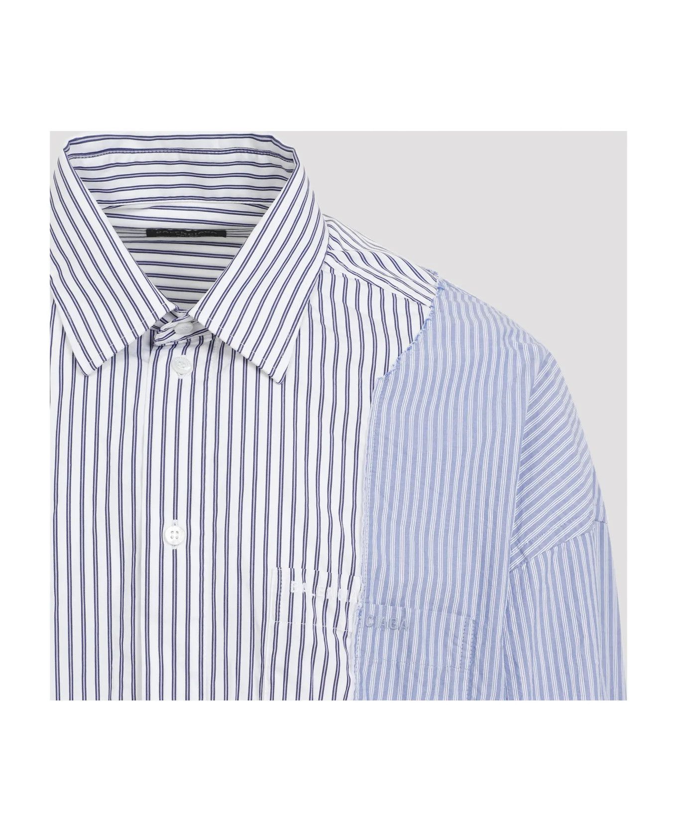 Balenciaga o1la1rc1a1225 Patched Shirt in White/Navy Size US XS / EU 42 / 0 - 4 Thumbnail
