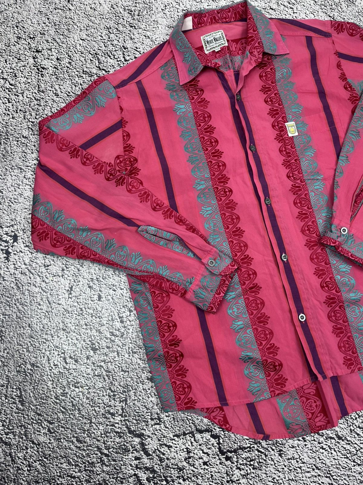 Vintage Vintage Rare Verte Vallee Embroidered striped shirt Size US M / EU 48-50 / 2 - 2 Thumbnail