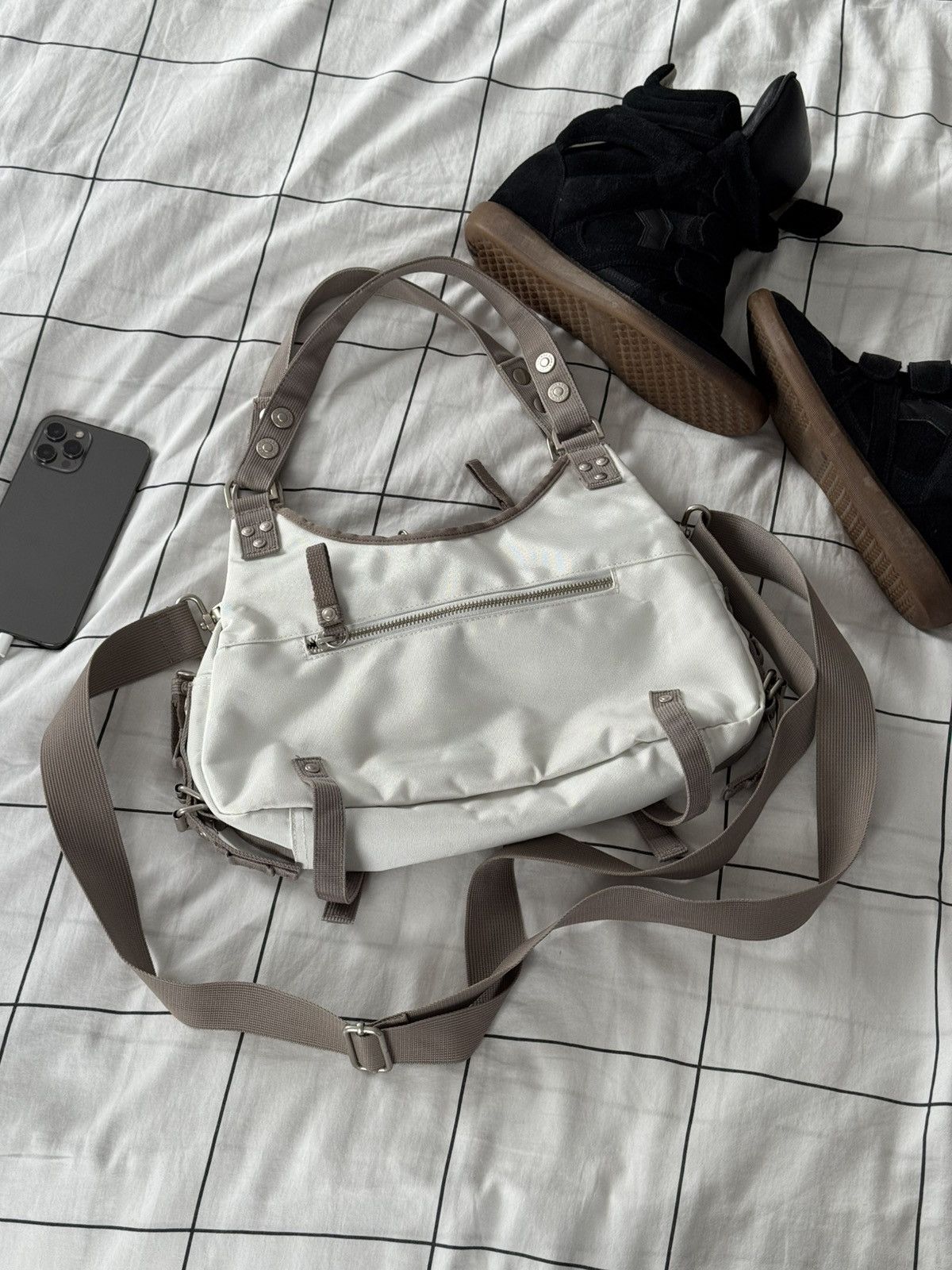 George Gina & Lucy Very Rare George Gina & lucy Y2k Alyx Bag Crossbody Handbag Size ONE SIZE - 4 Thumbnail