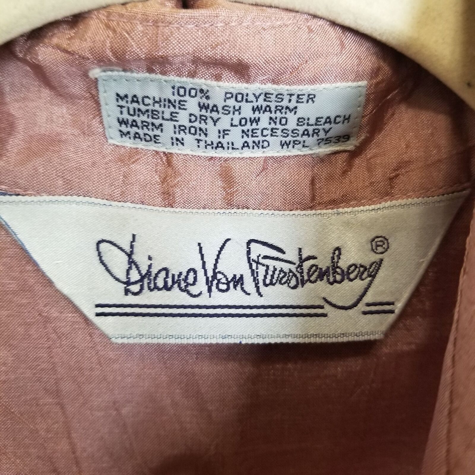Diane von Furstenberg Vintage DVF Diane Von Furstenberg Iridescent Blouse Button Size L / US 10 / IT 46 - 6 Thumbnail