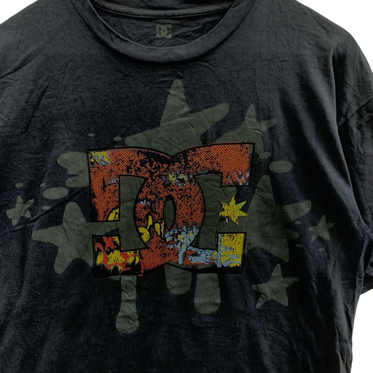 Other DC SHOES Comic Style Logo Natural Sun Faded Tee Shirt Top Size US L / EU 52-54 / 3 - 6 Thumbnail
