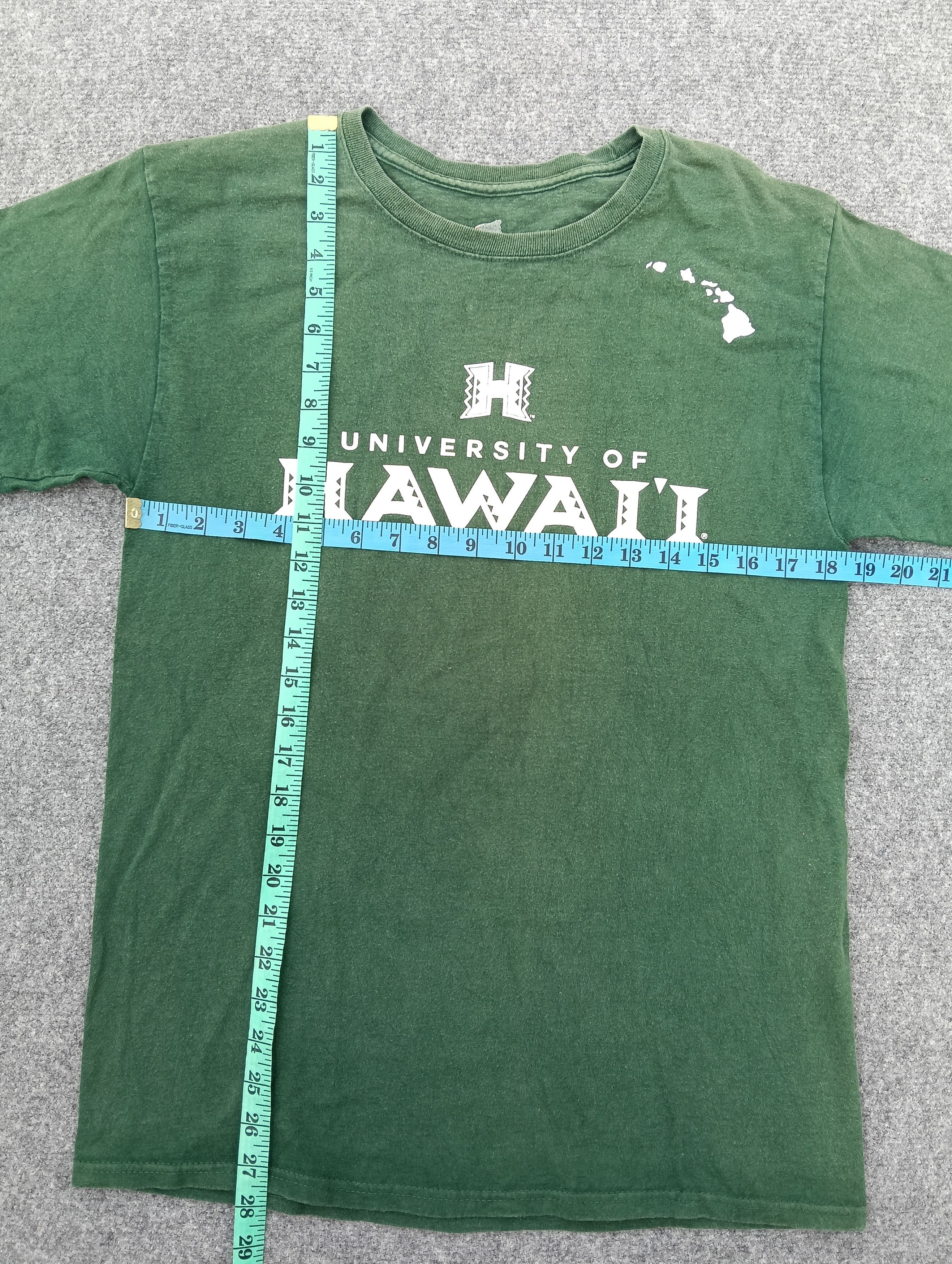 Other University Hawaii faded green tshirt. Size US M / EU 48-50 / 2 - 3 Thumbnail