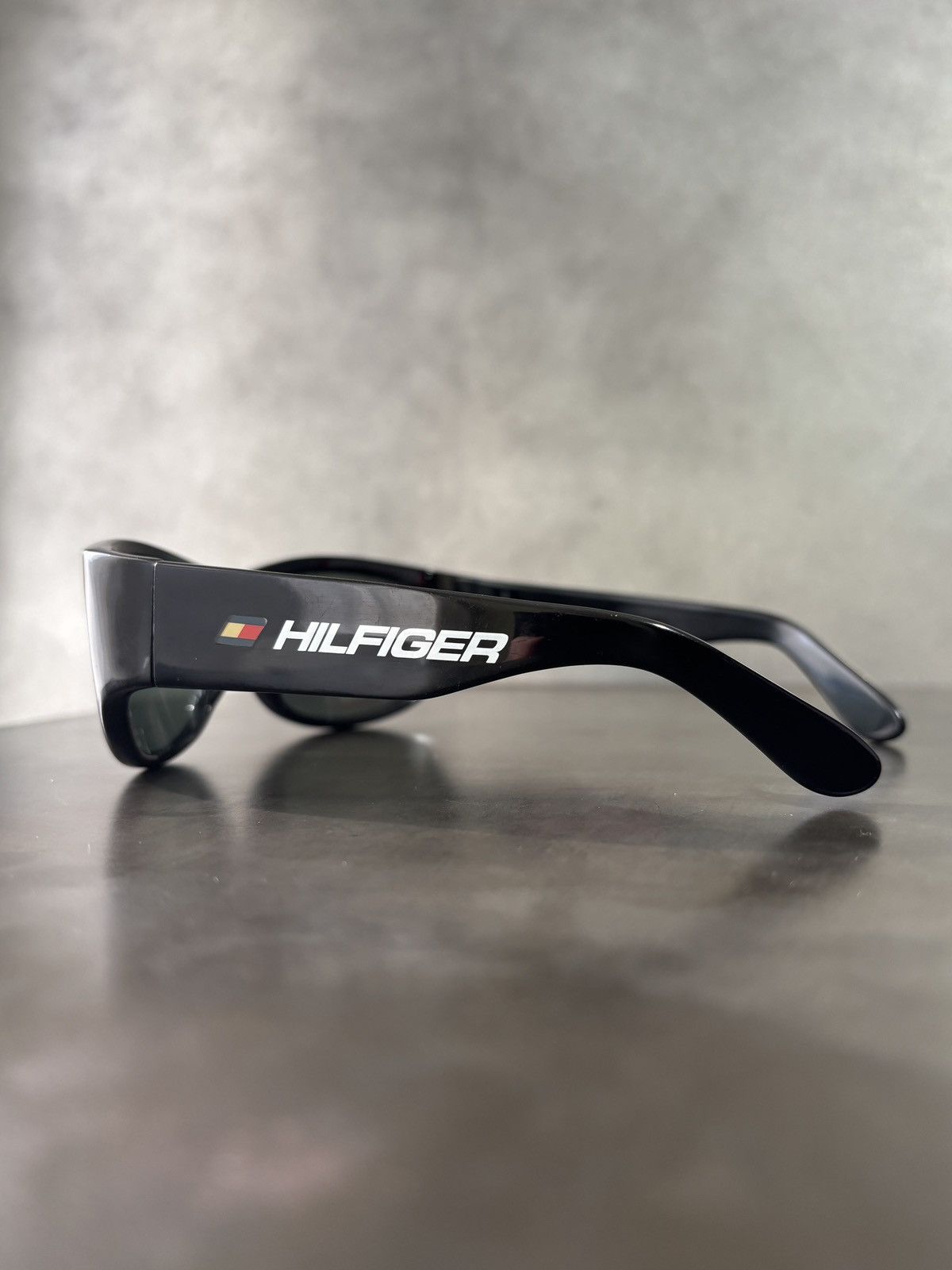Tommy Hilfiger 1990s Vintage Tommy Hilfiger Sunglasses Sport 1997 1998 Y2K Size ONE SIZE - 16 Thumbnail