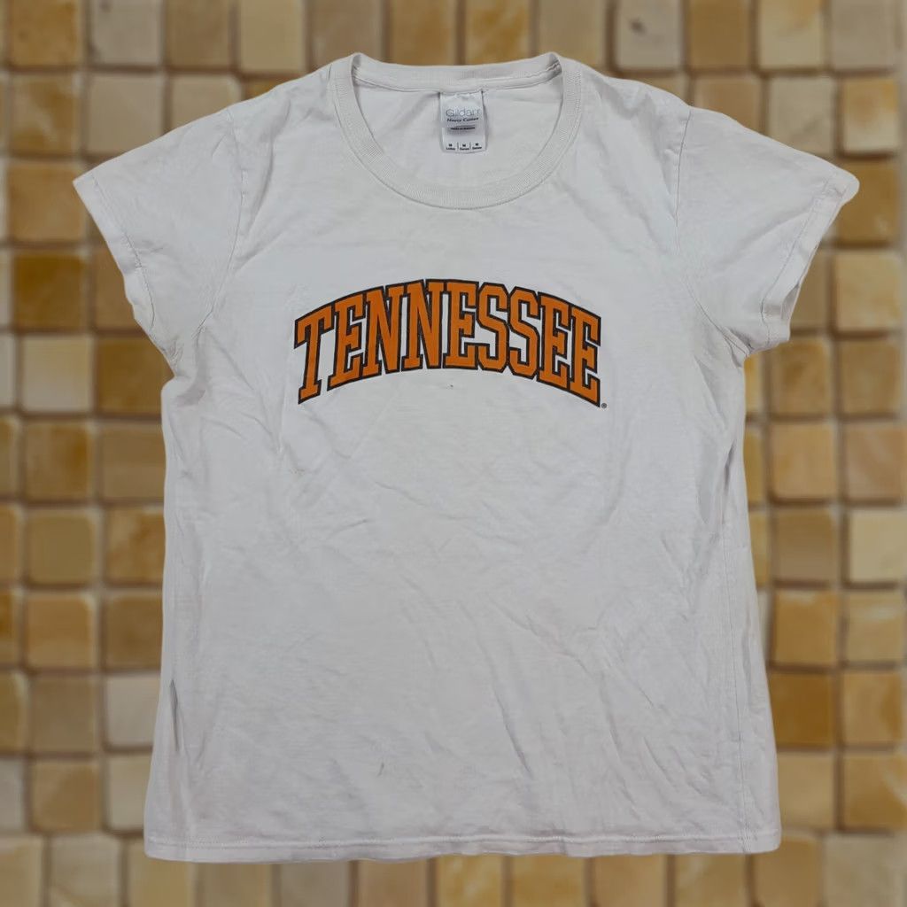 Gildan VINTAGE Tennessee Vols Distressed Women's M College TN T Shirt Top Size M / US 6-8 / IT 42-44 - 1 Thumbnail