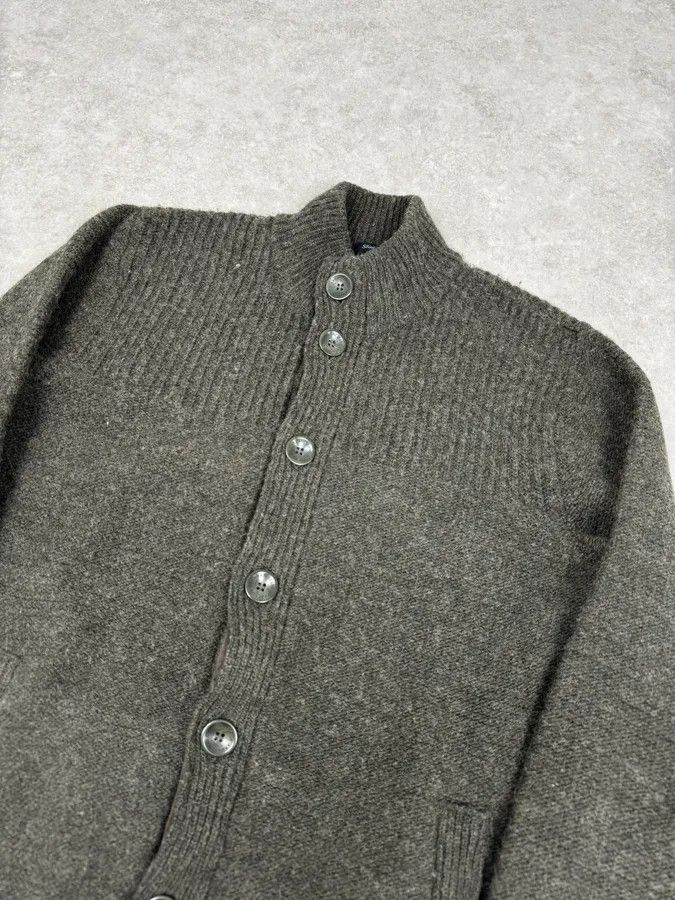 Armani 2010s Armani Khaki Green Wool Buttoned Sweater Size US S / EU 44-46 / 1 - 5 Thumbnail