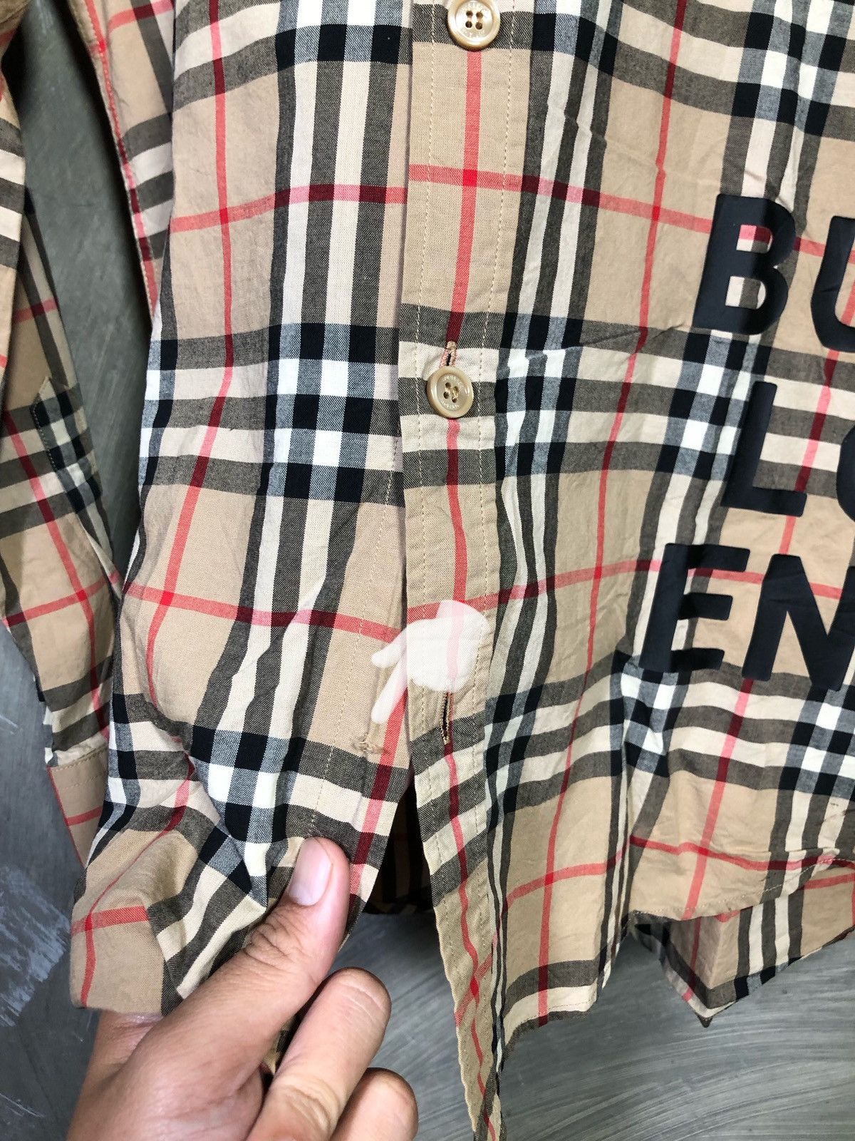 Burberry × Designer × Vintage Burberry London England Logo Print Checked Size US S / EU 44-46 / 1 - 19 Thumbnail