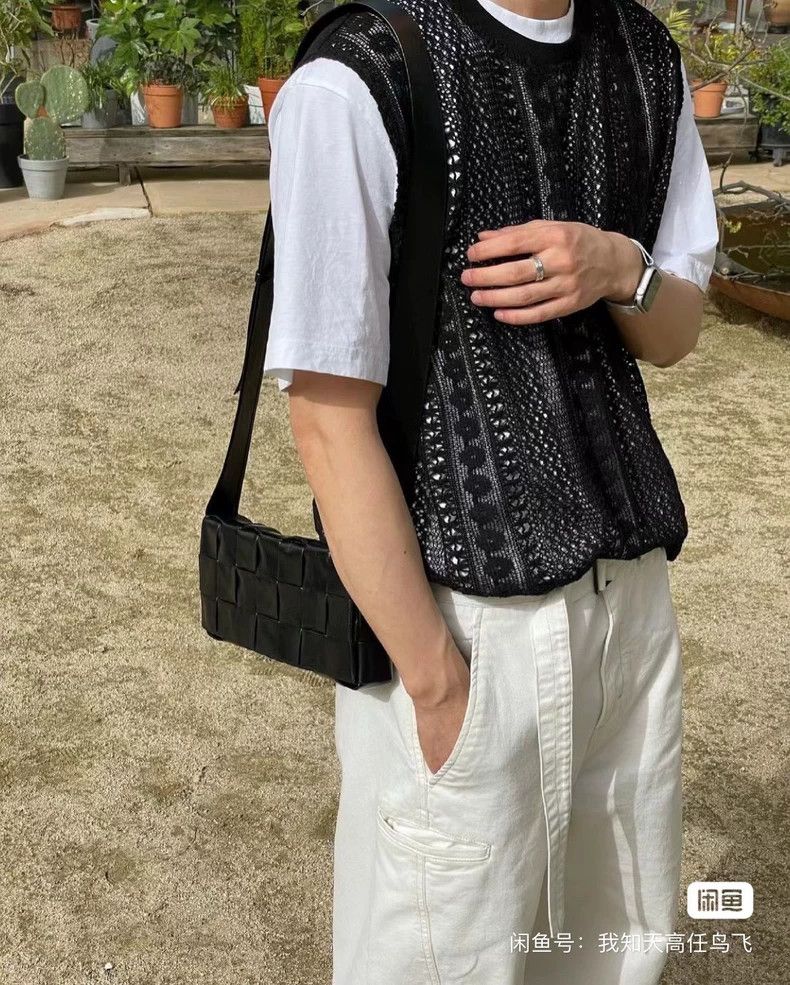 Our Legacy Our Legacy szie50 Black lace openback vest Size US M / EU 48-50 / 2 - 1 Thumbnail