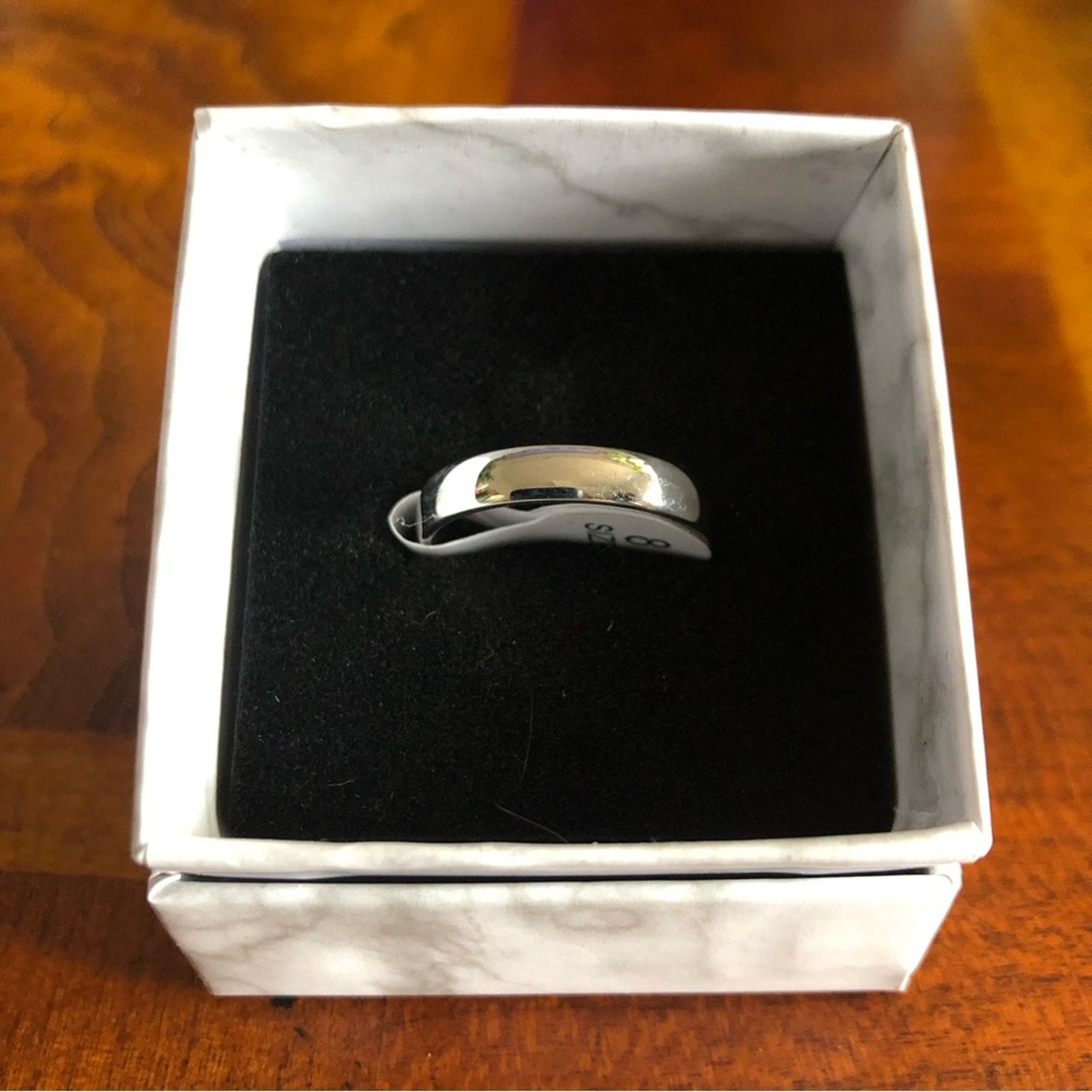 Jewelry Ladies solid 925 sterling silver 4mm classic dome band NWT 8 Size ONE SIZE - 6 Thumbnail