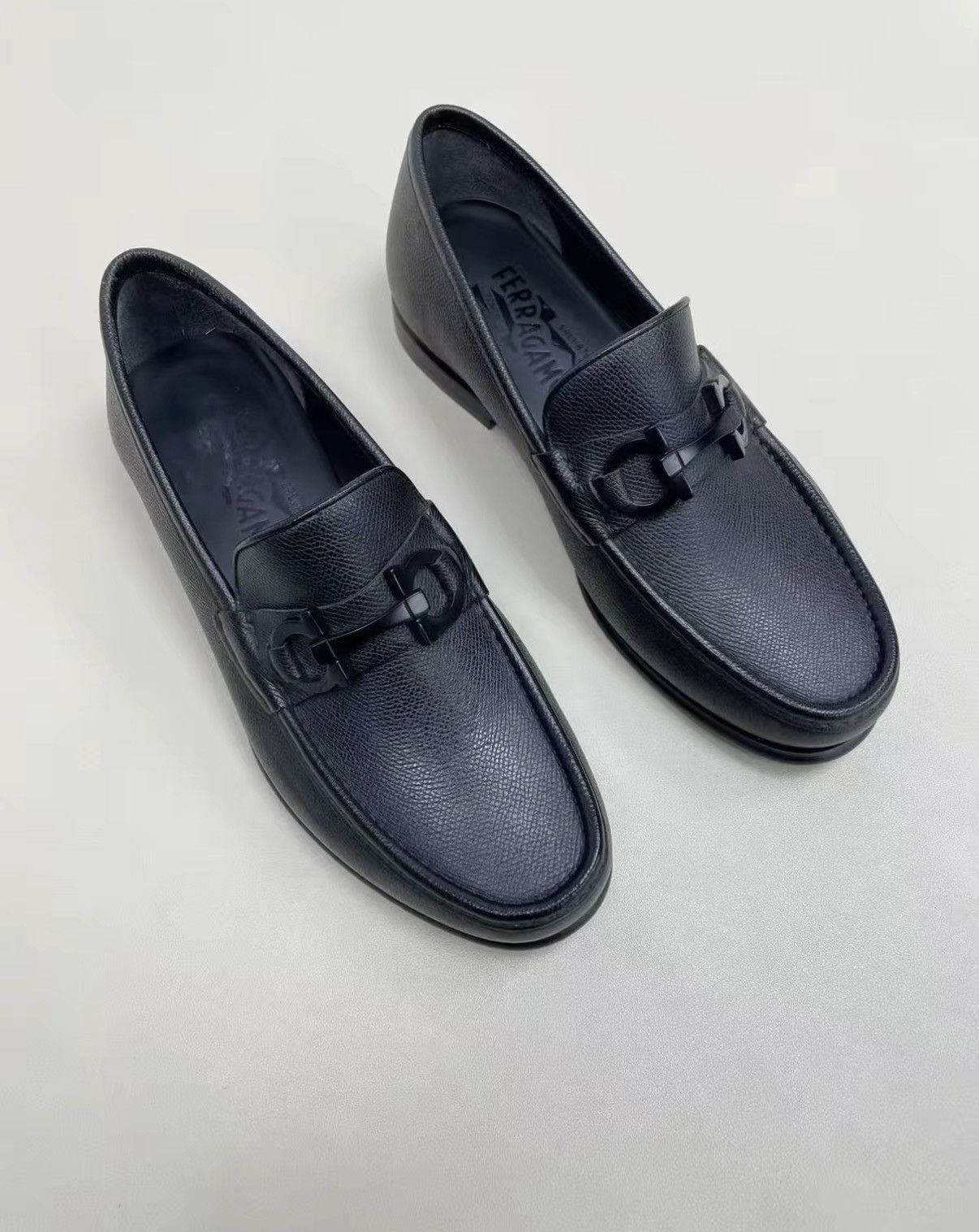 Salvatore Ferragamo Ferragamo Casual Shoes J30 Size US 7 / EU 40 - 2 Thumbnail