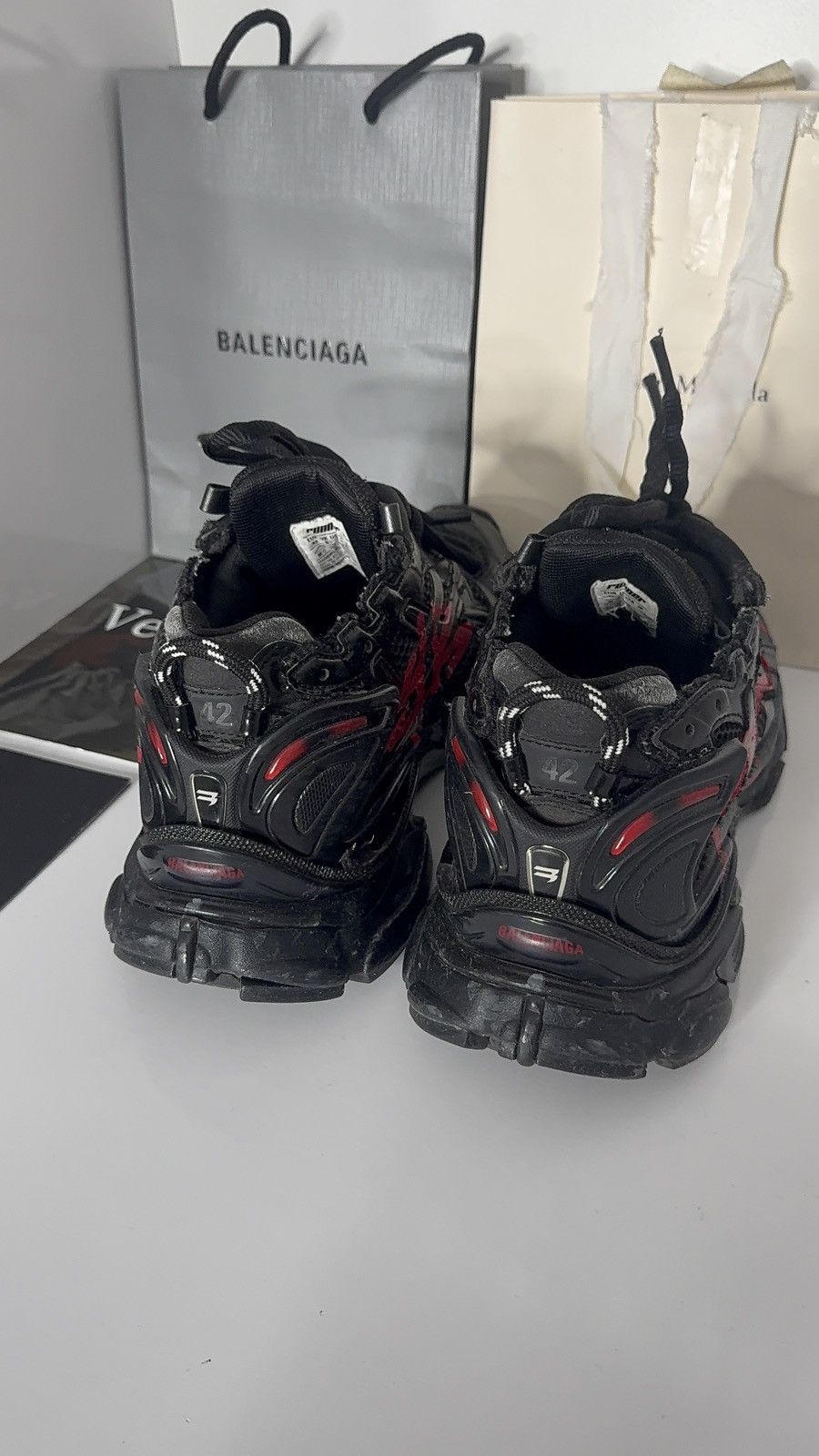 Balenciaga ✅ Balenciaga Runner 1 Graffiti Black Red Faded 42 Size US 9.5 / EU 42-43 - 3 Thumbnail