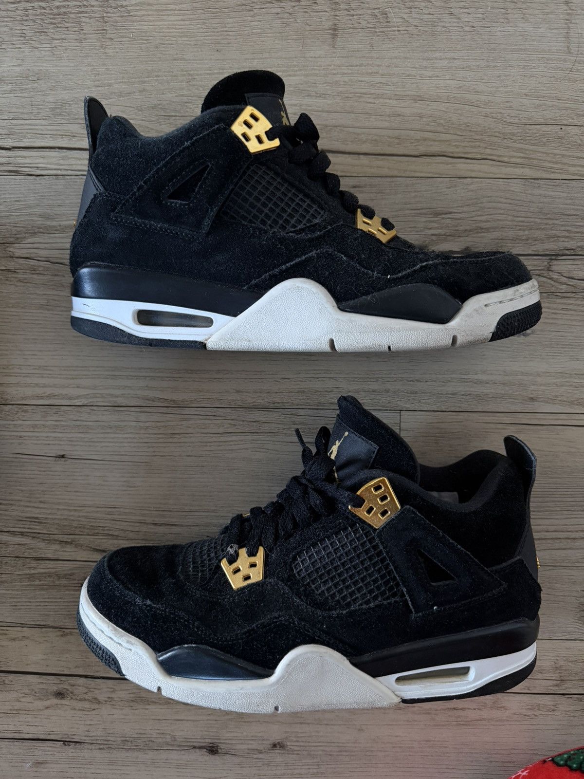 Jordan Brand Jordan 4 Retro Royalty (GS) Size US 6.5 / EU 39-40 - 1 Thumbnail