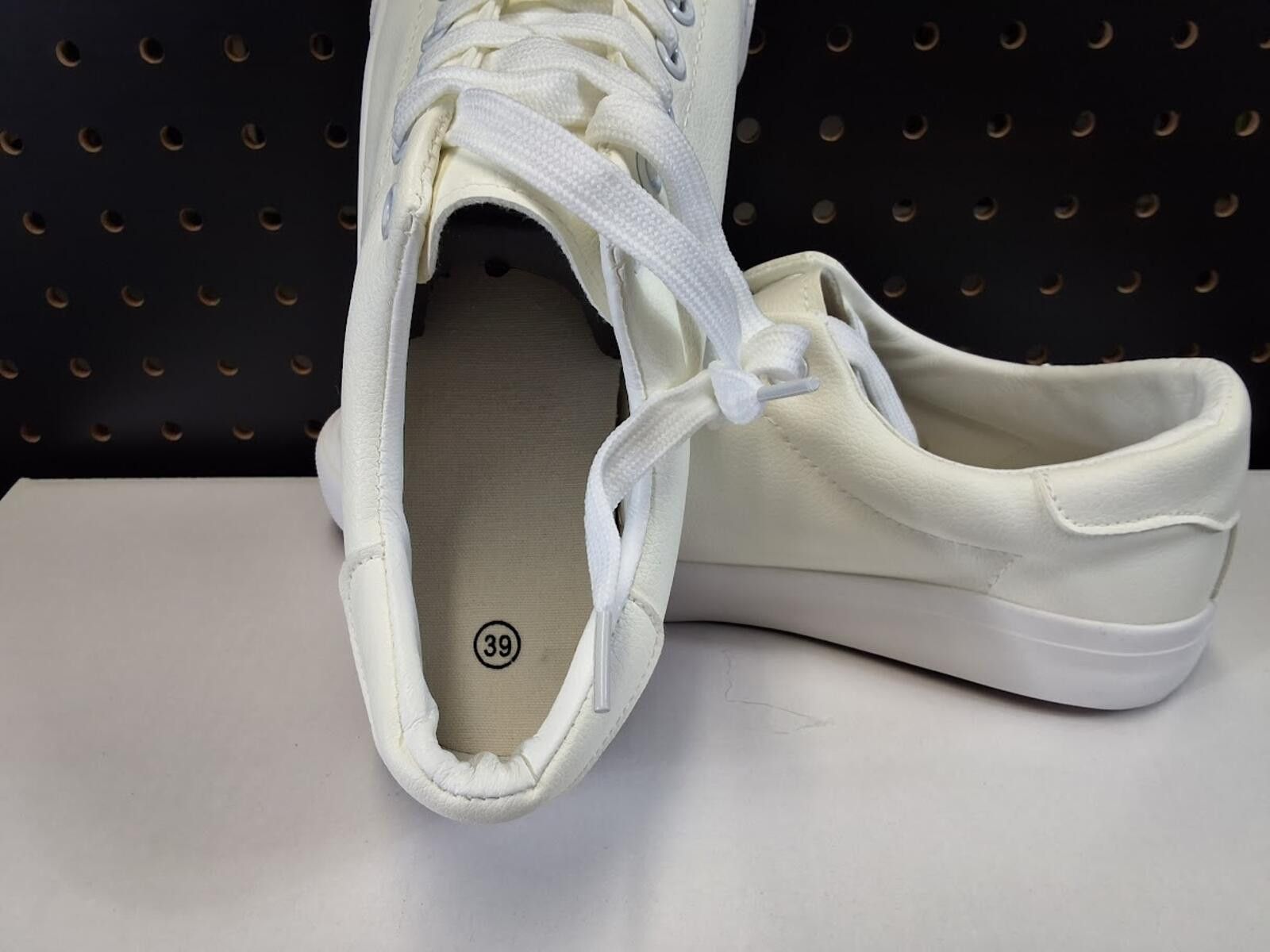 Genetic Manipulation Shinichiro Kuriya Classic White Canvas Sneakers - EU Size 39 Size ONE SIZE - 3 Thumbnail