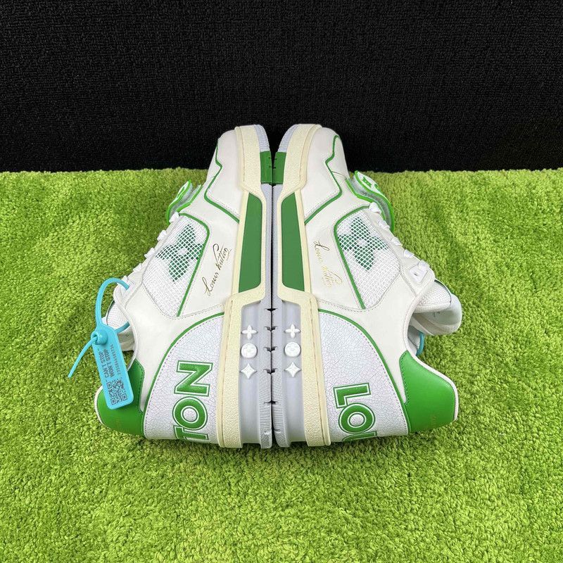 Louis Vuitton Louis Vuitton Classic Pattern Retro Sneakers -2508 Size US 9.5 / EU 42-43 - 9 Thumbnail