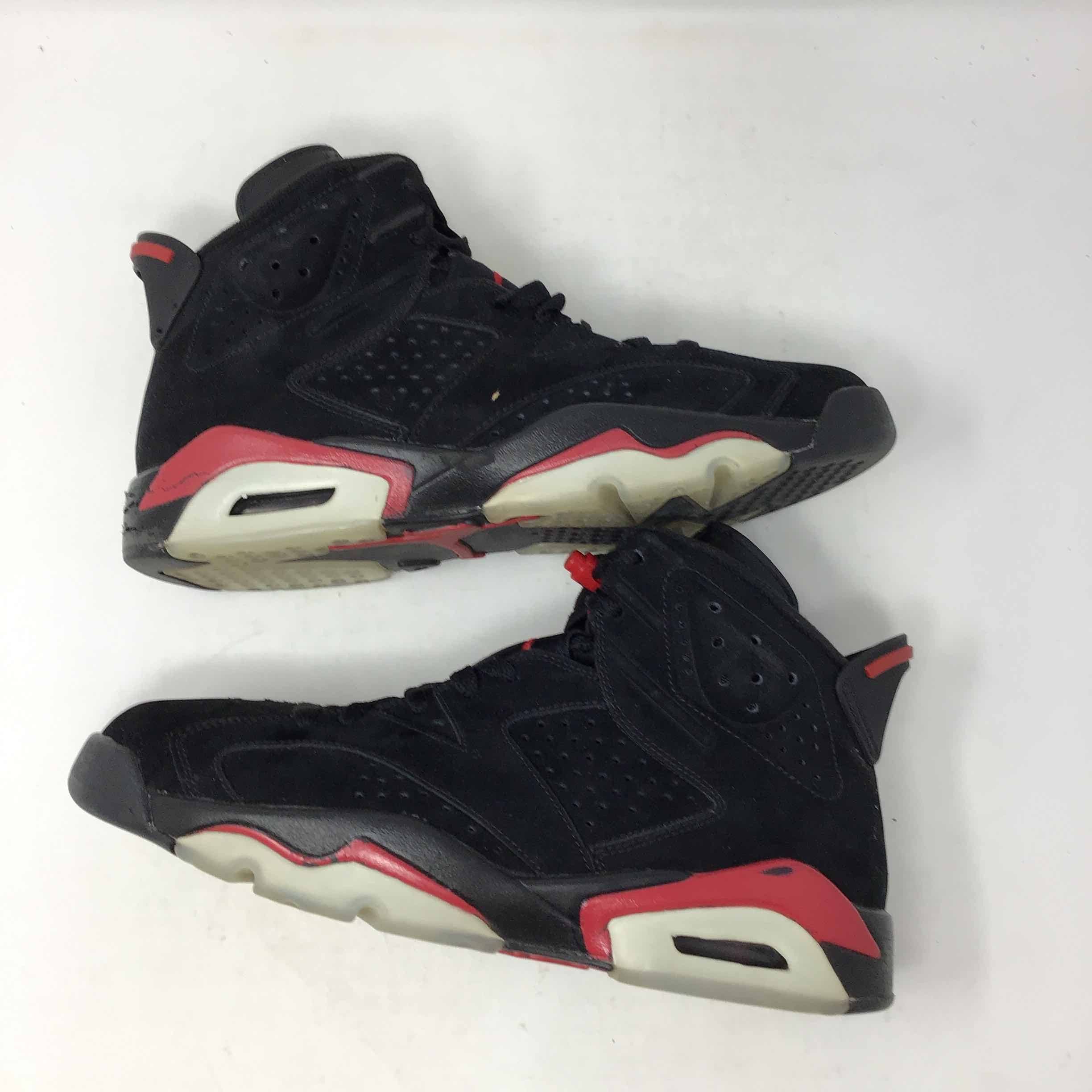 Air Jordan Retro Varsity Red 2010