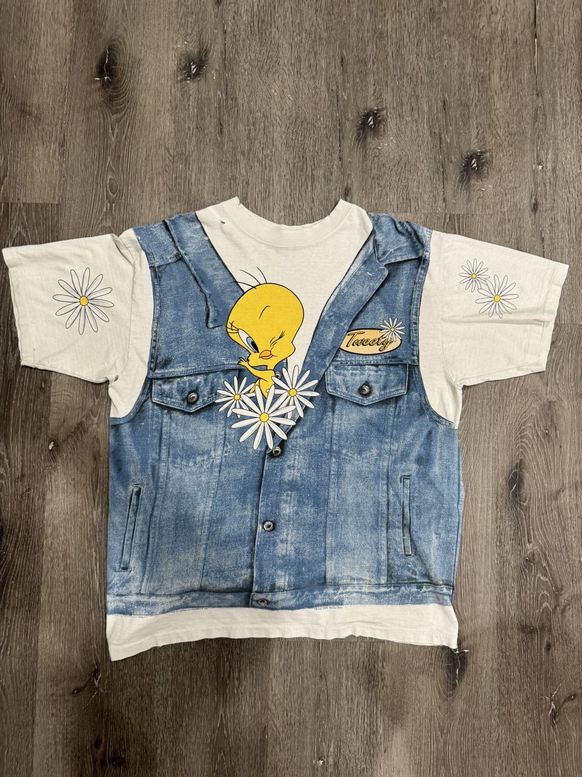 Warner Bros Warner Bros 1996 Tweety Bird Vintage AOP T-Shirt Size XL Size US XL / EU 56 / 4 - 1 Thumbnail