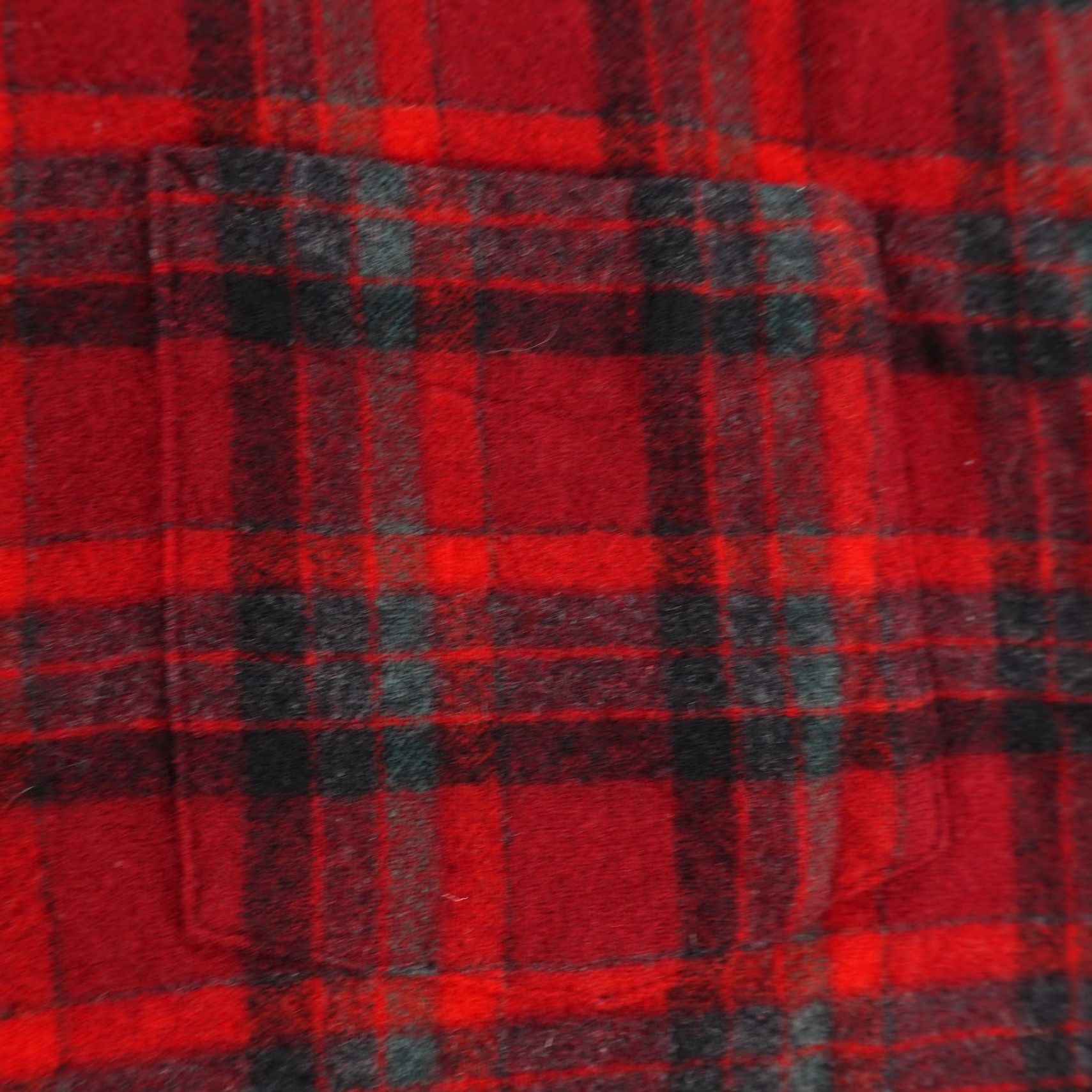 Pendleton VINTAGE Pendleton Shirt Mens XL Red Gray Wool Plaid Flannel Lodge Button Up 70s Size US XL / EU 56 / 4 - 4 Thumbnail