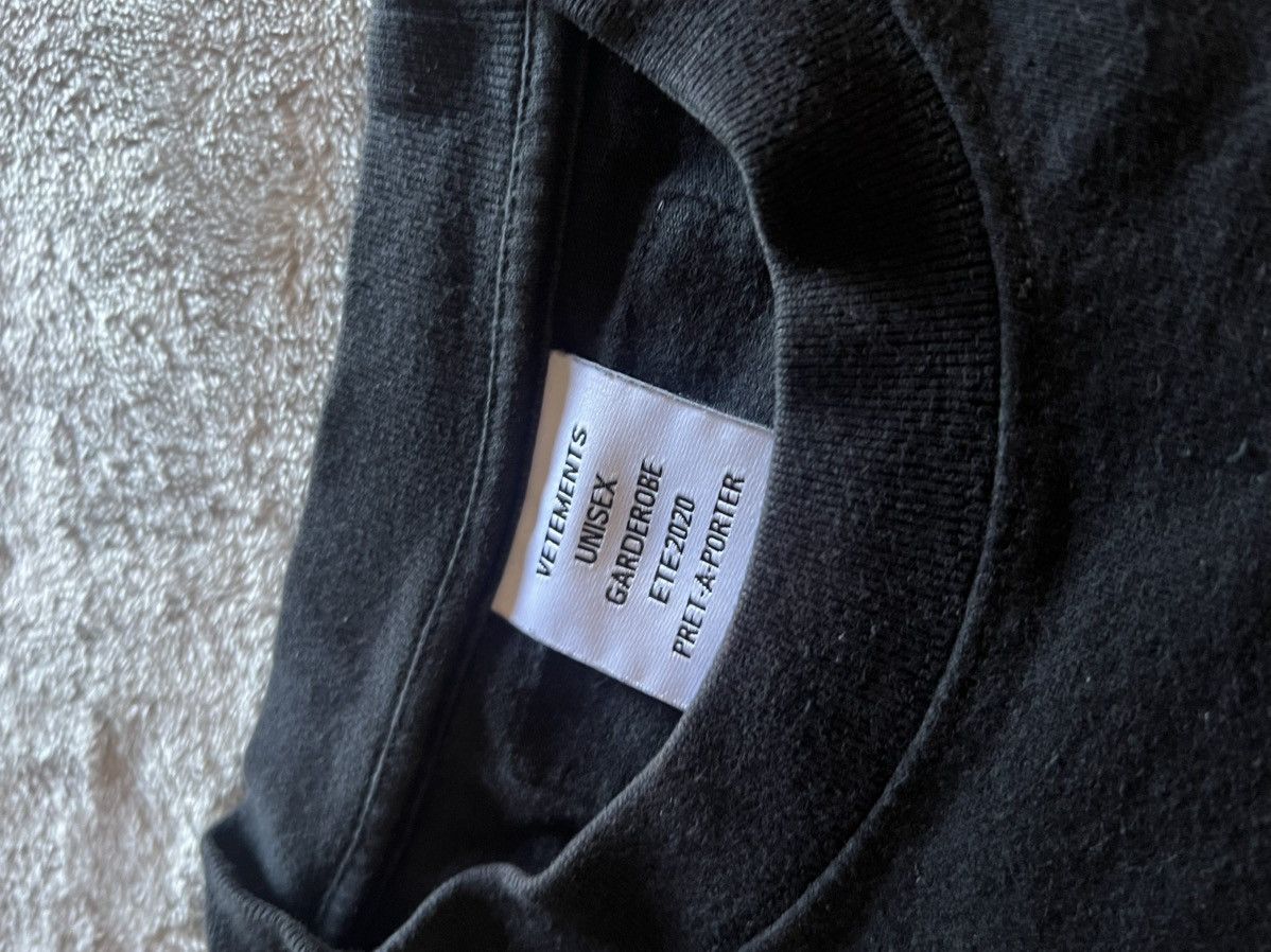 Vetements Vetements “Postage” Tee Size US S / EU 44-46 / 1 - 3 Thumbnail