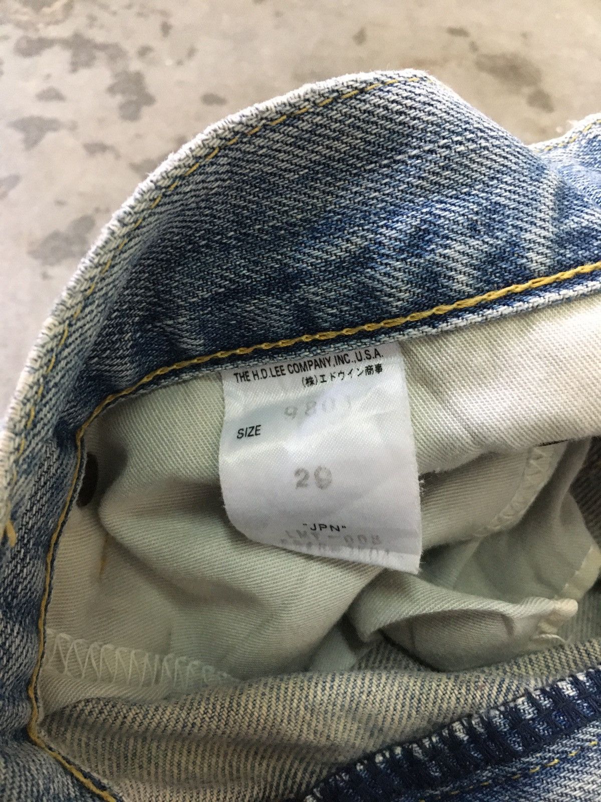 Japanese Brand × Lee Distressed Lee Flare Jeans (15) Size 30" / US 8 / IT 44 - 10 Thumbnail