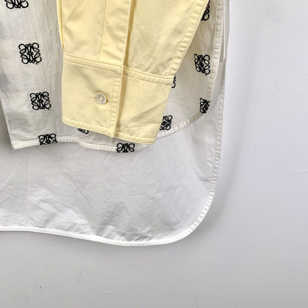 Loewe Loewe Logo Embroidered Cotton Long Sleeve Shirt K26WX Size XS / US 0-2 / IT 36-38 - 4 Thumbnail