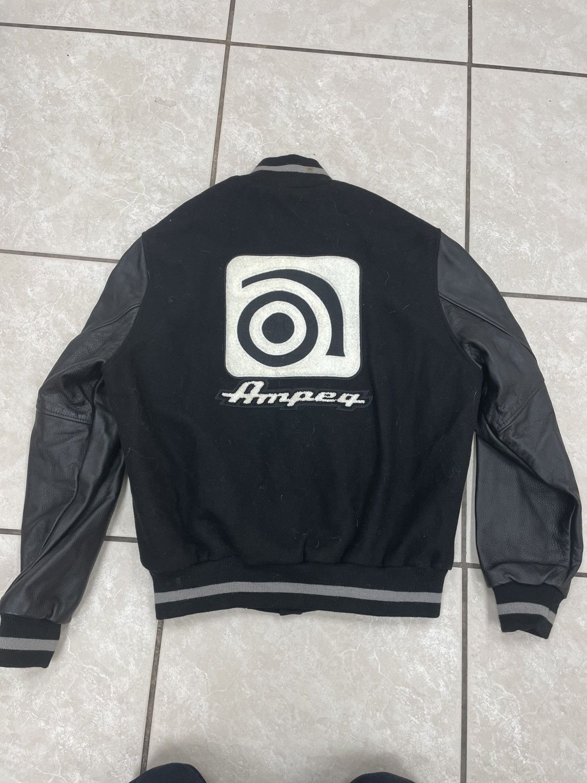 Band Tees × Vintage Ampeg Bass Amp Bomber Jacket Size US L / EU 52-54 / 3 - 4 Thumbnail