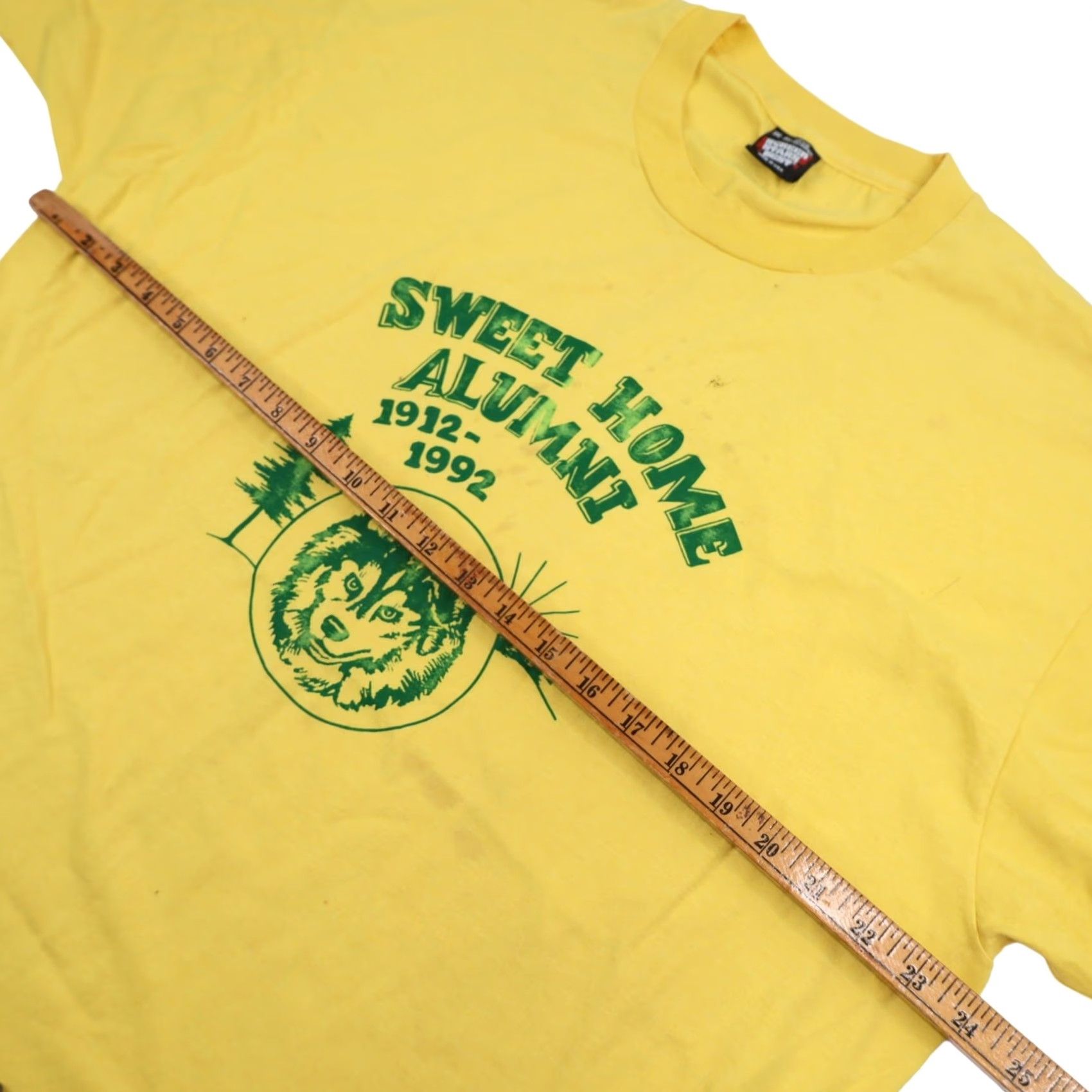 Vintage VINTAGE Sweet Home Alumnia T-Shirt Yellow 2XL Mens 1912-1992 Graphic Shirt Size US XXL / EU 58 / 5 - 6 Thumbnail