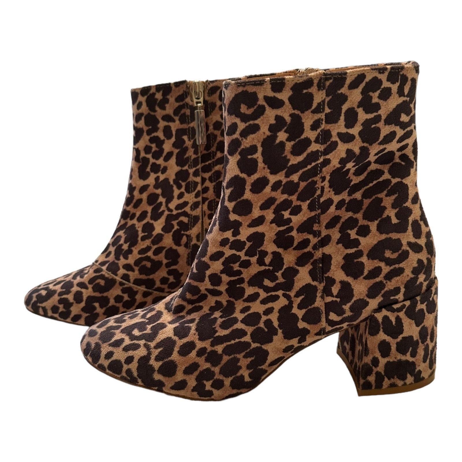 Urban Outfitters Urban Outfitters animal print block heel booties size 7 Size US 7 / EU 40 - 9 Thumbnail