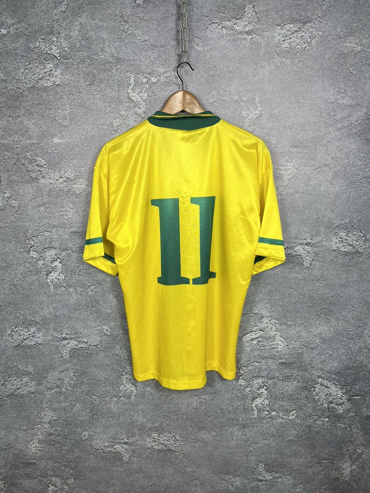 Vintage Vintage 90s Perola Brazil #11 Jersey T-shirt Size US L / EU 52-54 / 3 - 2 Thumbnail