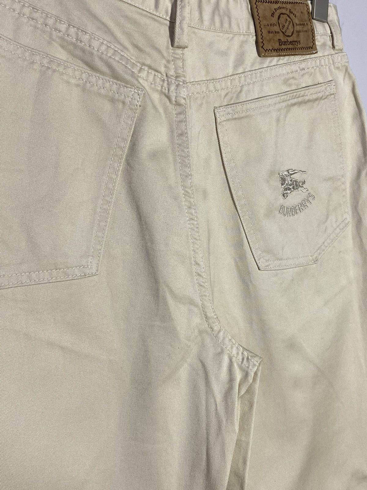Burberry Vintage 90s Burberry’s Jeans Rare Beige Straight Pants Size US 31 - 7 Thumbnail