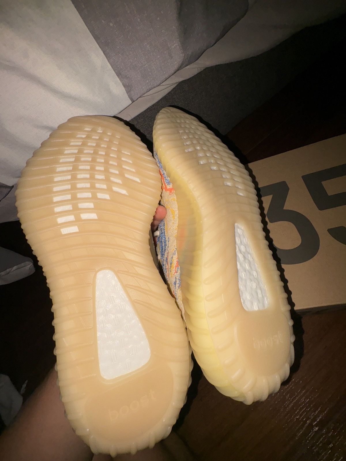 Adidas Yeezy Boost 350 V2 MX Oat Size US 9.5 / EU 42-43 - 4 Thumbnail