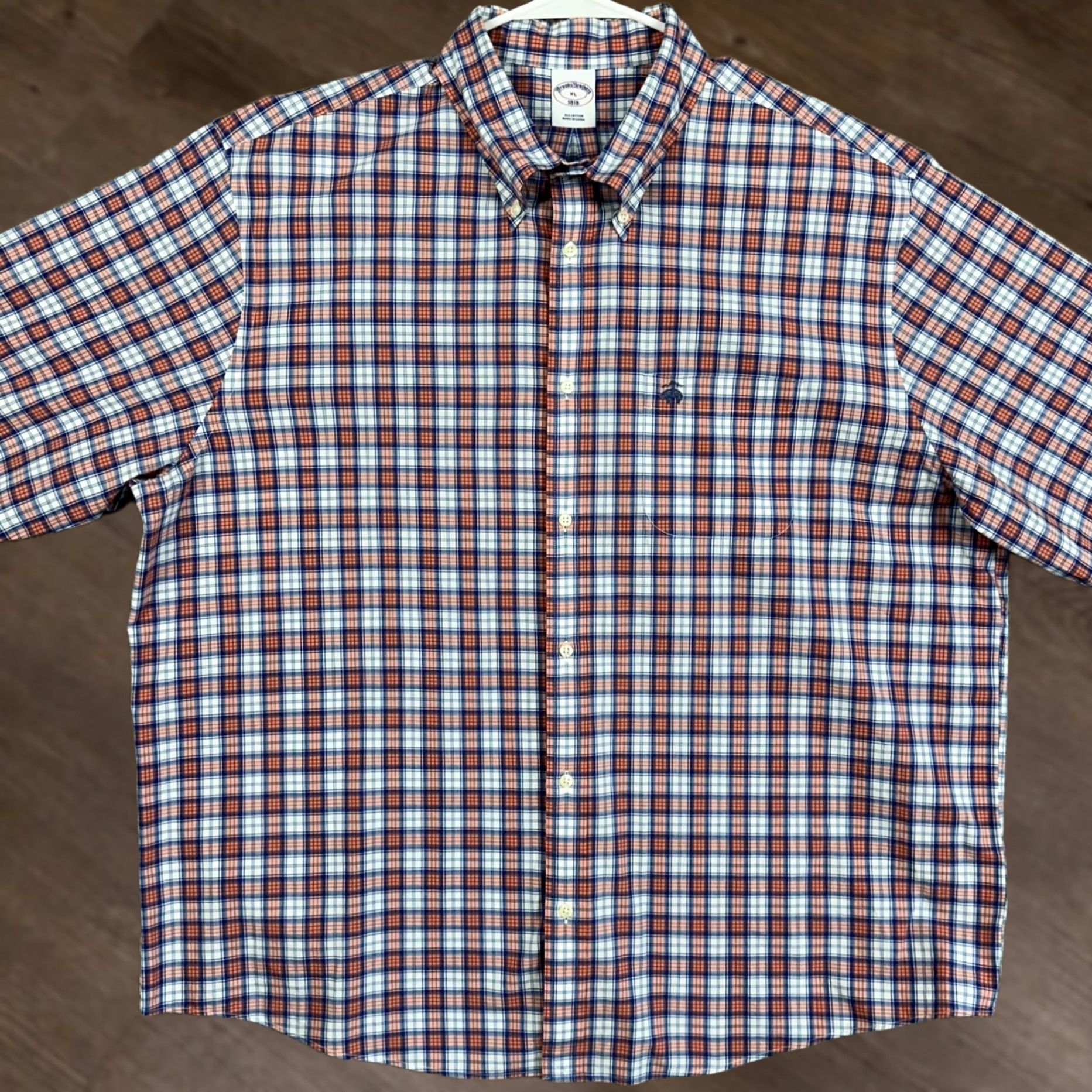 Brooks Brothers Brooks Brothers Mens XL Shirt Button Down Blue Orange Plaid Cotton Pocket EUC Size US XL / EU 56 / 4 - 1 Thumbnail