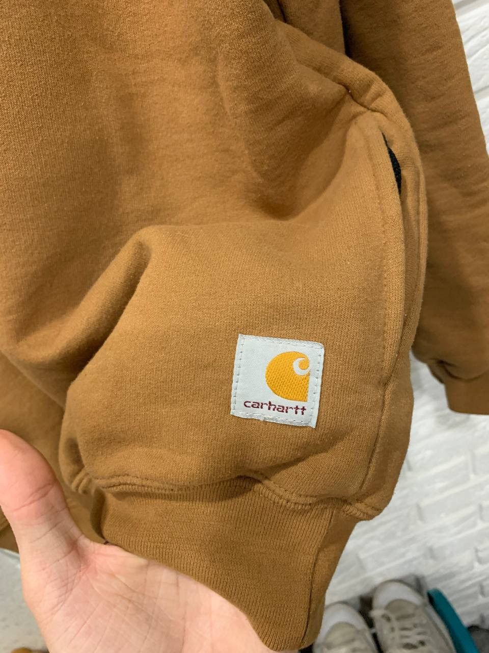 Carhartt × Vintage Vintage Carhartt Embroidered Logo Brown Sweatshirt Y2K USA Size US L / EU 52-54 / 3 - 1 Thumbnail